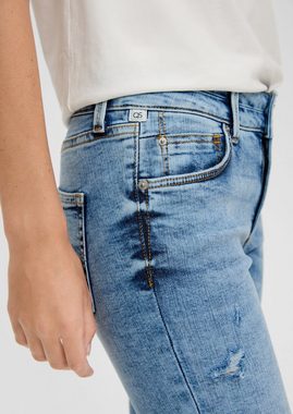 QS Skinny-fit-Jeans in hellblauer Waschung