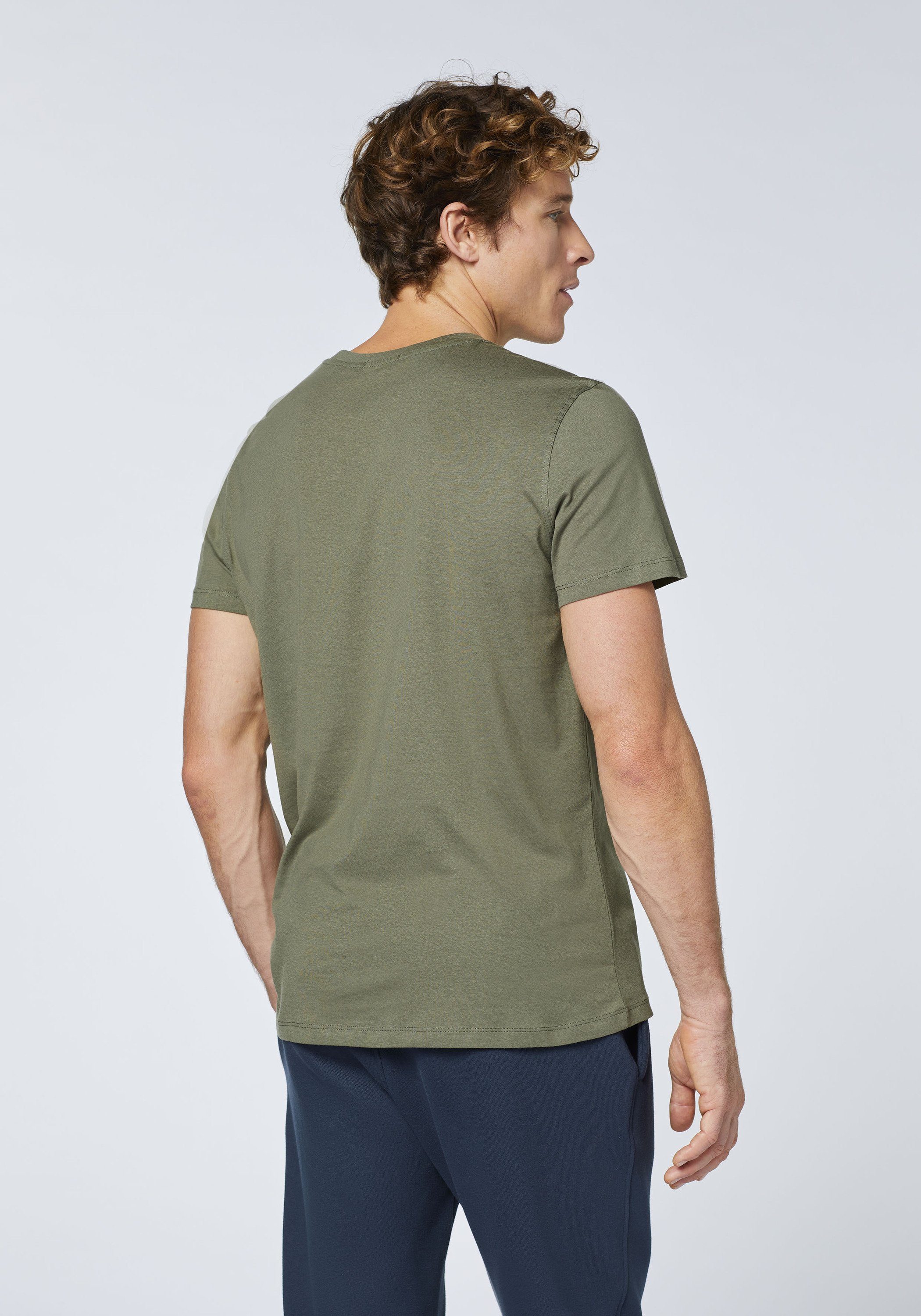 Chiemsee Print-Shirt T-Shirt mit Label-Schriftzug Olive Dusty 1 18-0515