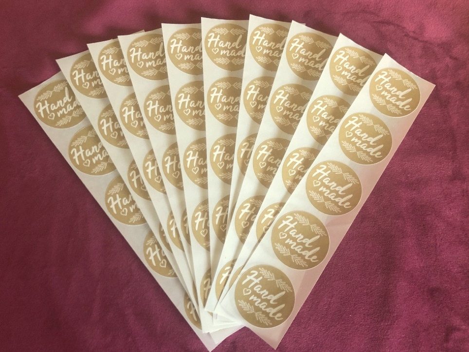 Clever-Kauf-24 Etiketten 48 Stück selbstklebende hochwertige Etiketten "Hand Made"