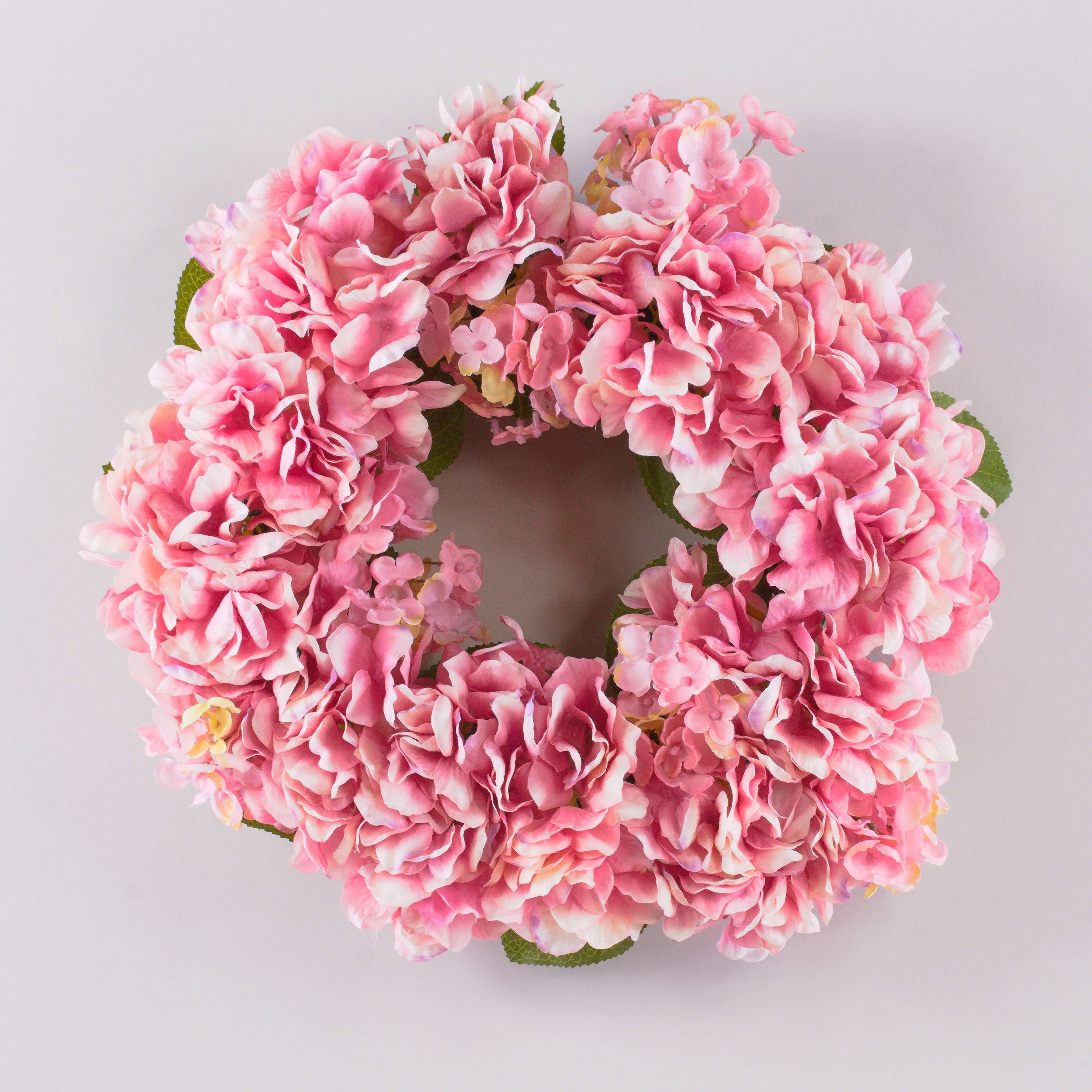 Kunstkranz Sommerlicher Hortensienkranz auf Rattan, rosa, Ø 35cm Hortensie, artplants, Höhe 12.0 cm