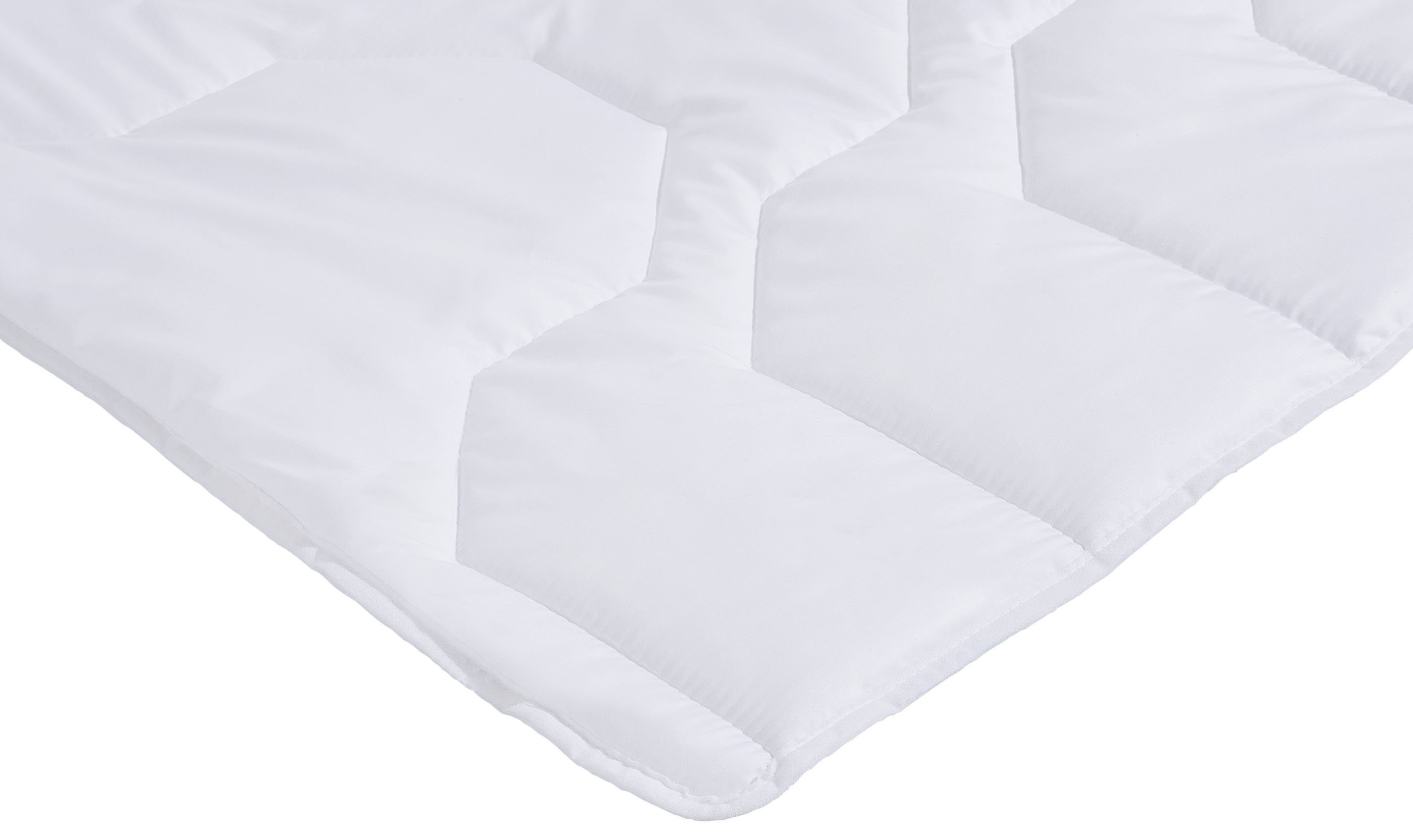 OTTO home Microfaserbettdecke Corella, Bettdecke 135x200 cm, mit Gratis-Kissen dazu: 40x80 cm, Füllung: 100% Polyester, Bezug: 100% Polyester, Bettdecken, Sommer, Winter, 4 Jahreszeiten, Decke mit Gratiskissen
