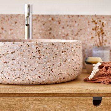 Tikamoon Waschbecken Milos Rundes pinkfarbenes Waschbecken aus Premium-Terrazzo