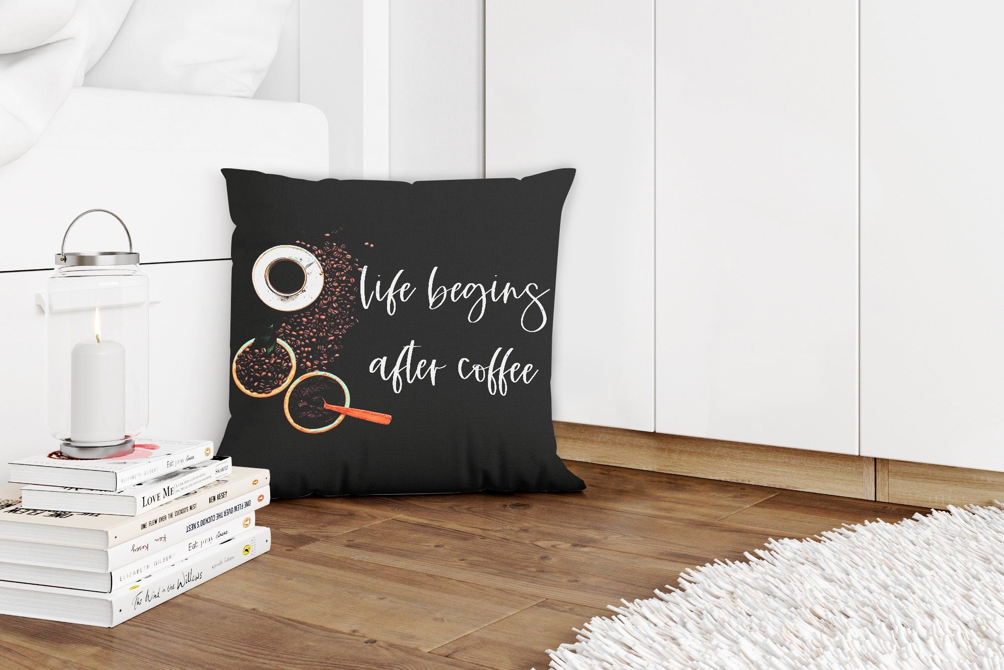 Kaffee, - Das Sprichwörter Sofakissen Schlafzimmer, Leben Dekokissen Füllung mit Wohzimmer, beginnt Kaffee für Zierkissen - - MuchoWow nach Deko, Zitate dem