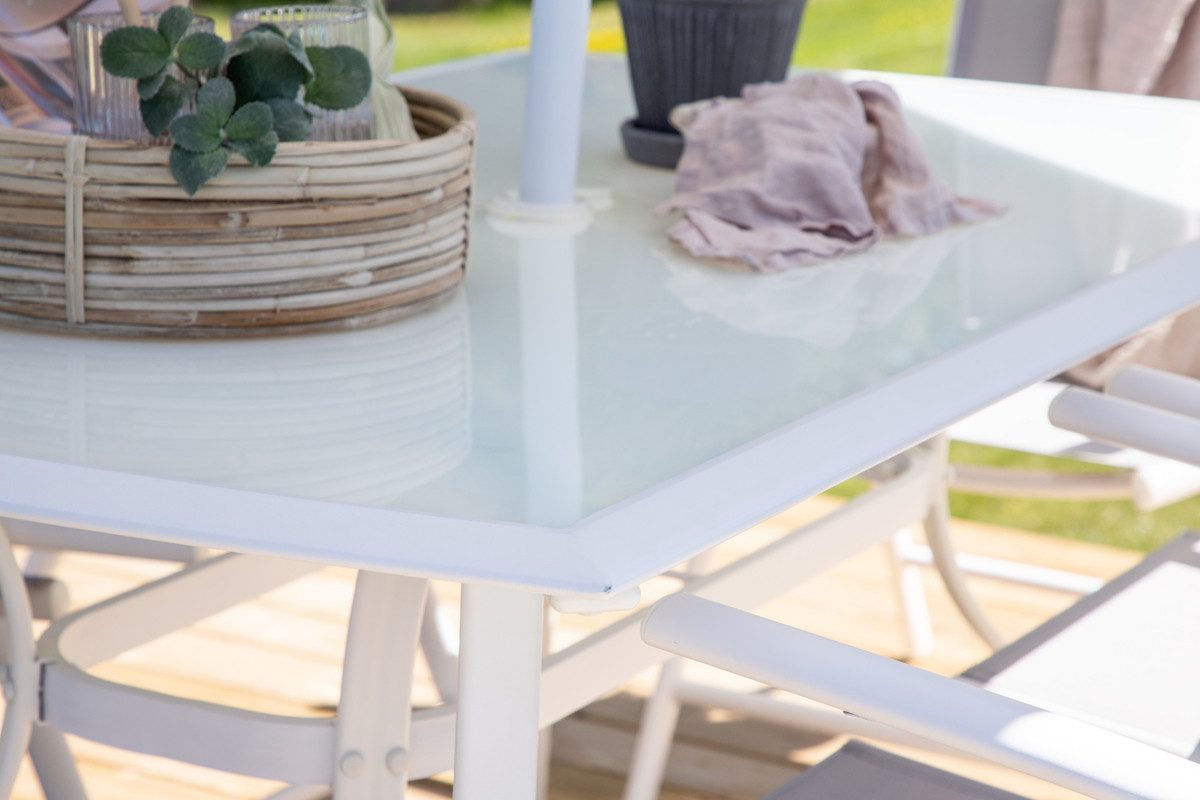 Outsunny 6-tlg. Gartentisch-Set Mit Stühlen & Sonnenschirm – Klappbar, Wetterfest, Cremefarben