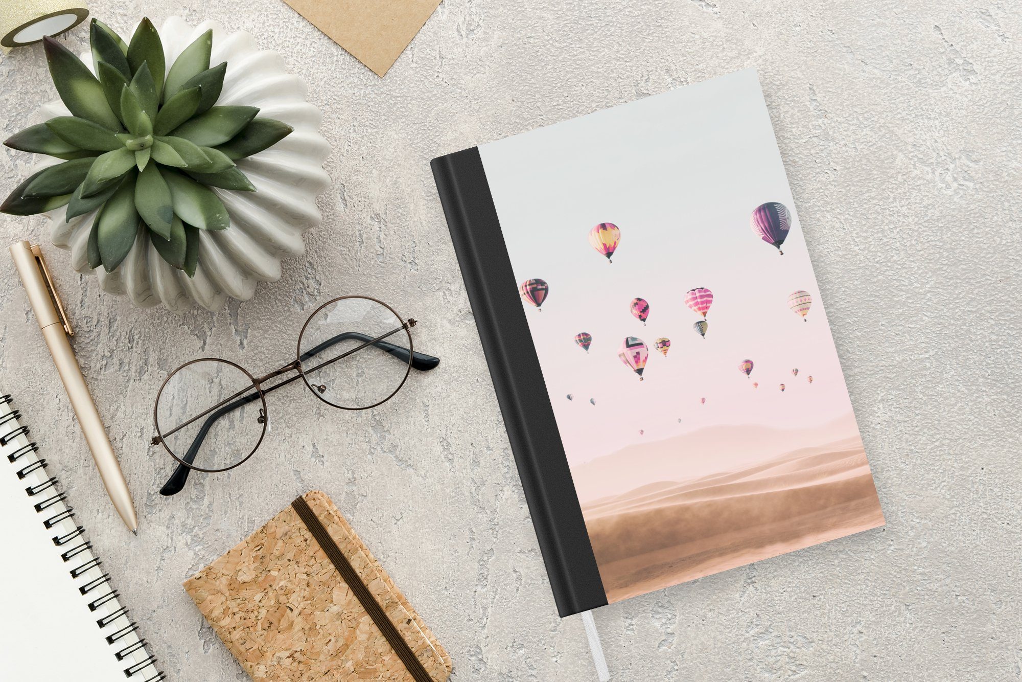 MuchoWow - Haushaltsbuch Notizbuch Heißluftballon Merkzettel, Notizheft, Seiten, - Himmel Landschaft - 98 Tagebuch, Wüste Natur, Journal, - A5,