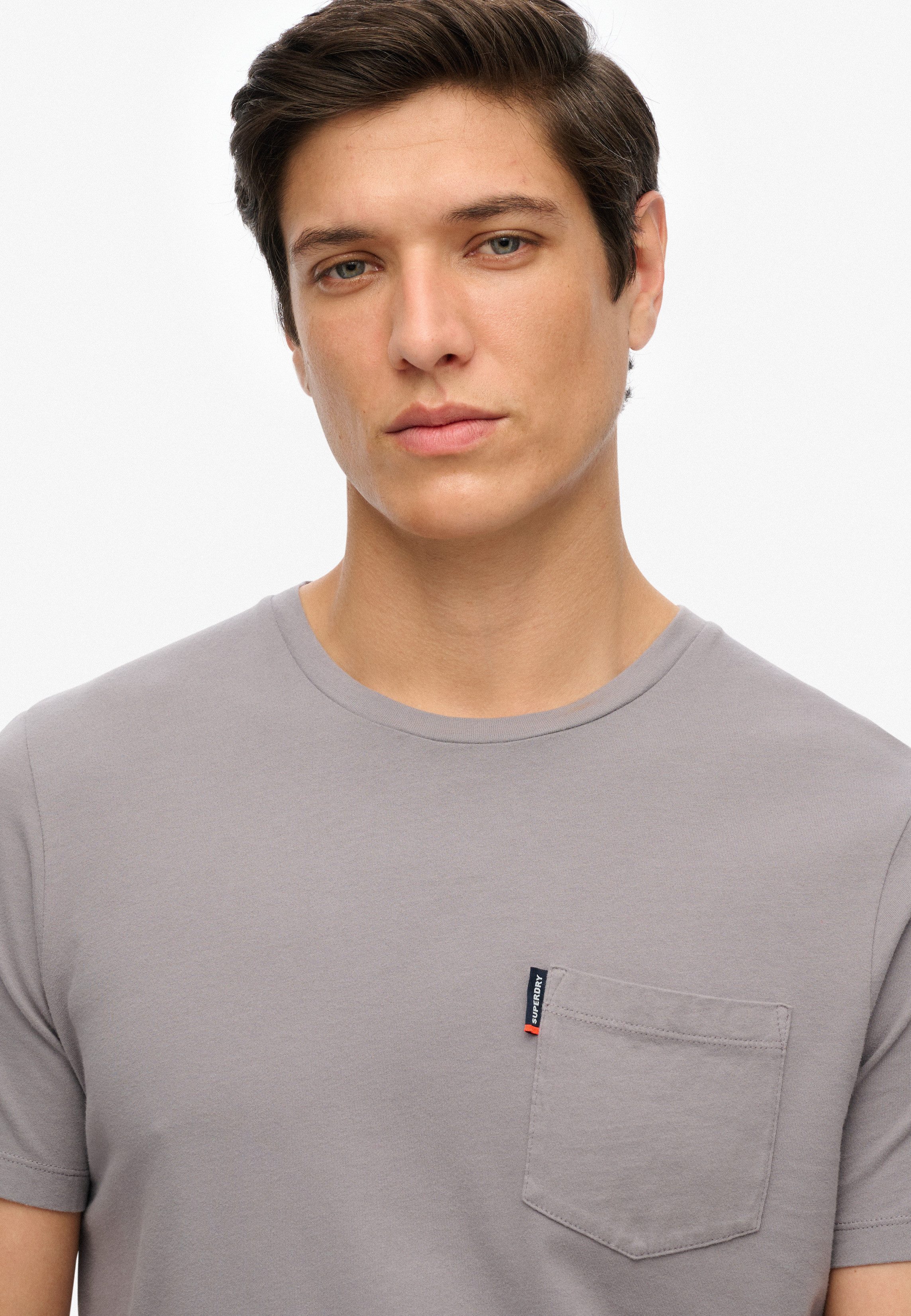 Superdry Rundhalsshirt CLASSIC ESSENTIAL POCKET TEE günstig online kaufen