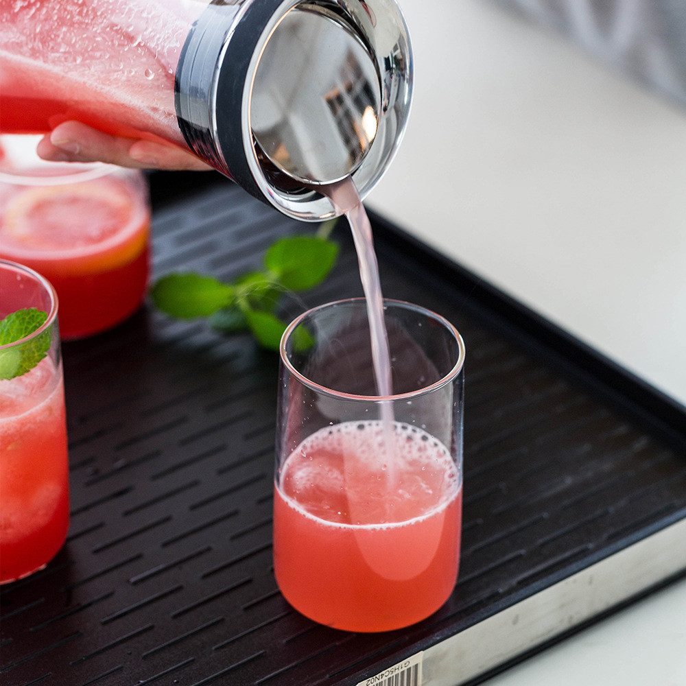 JASLIFE Wasserkaraffe Borosilikat Glas Karaffe mit Edelstahl-Ausgießer 800–1500 ml, 360° Ausgießen, tropffrei, leicht zu reinigen, modernes Design