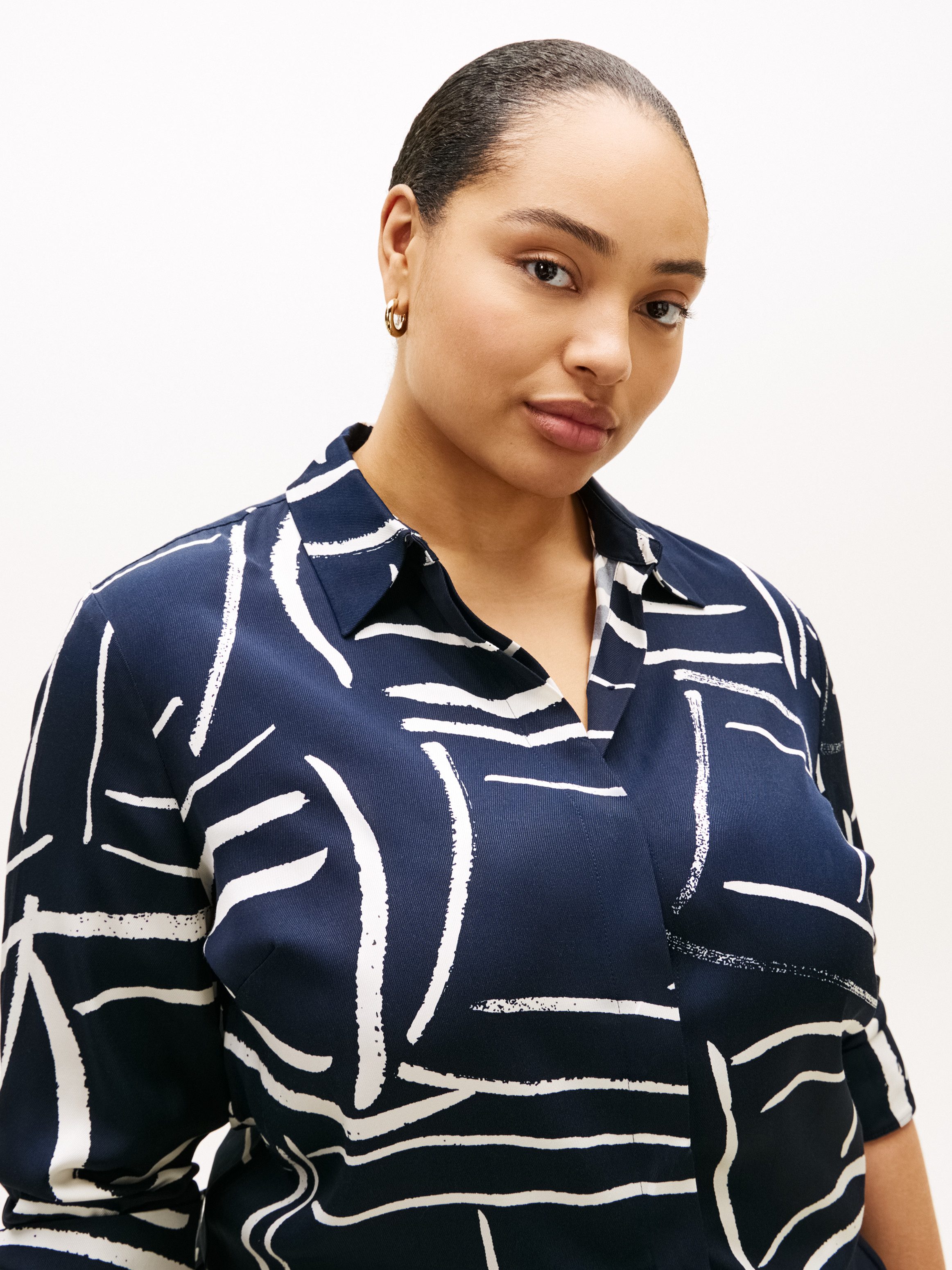 Tommy Hilfiger Curve Hemdbluse CRV VIS TWILL BUTTON UP SHIRT in großen Größen