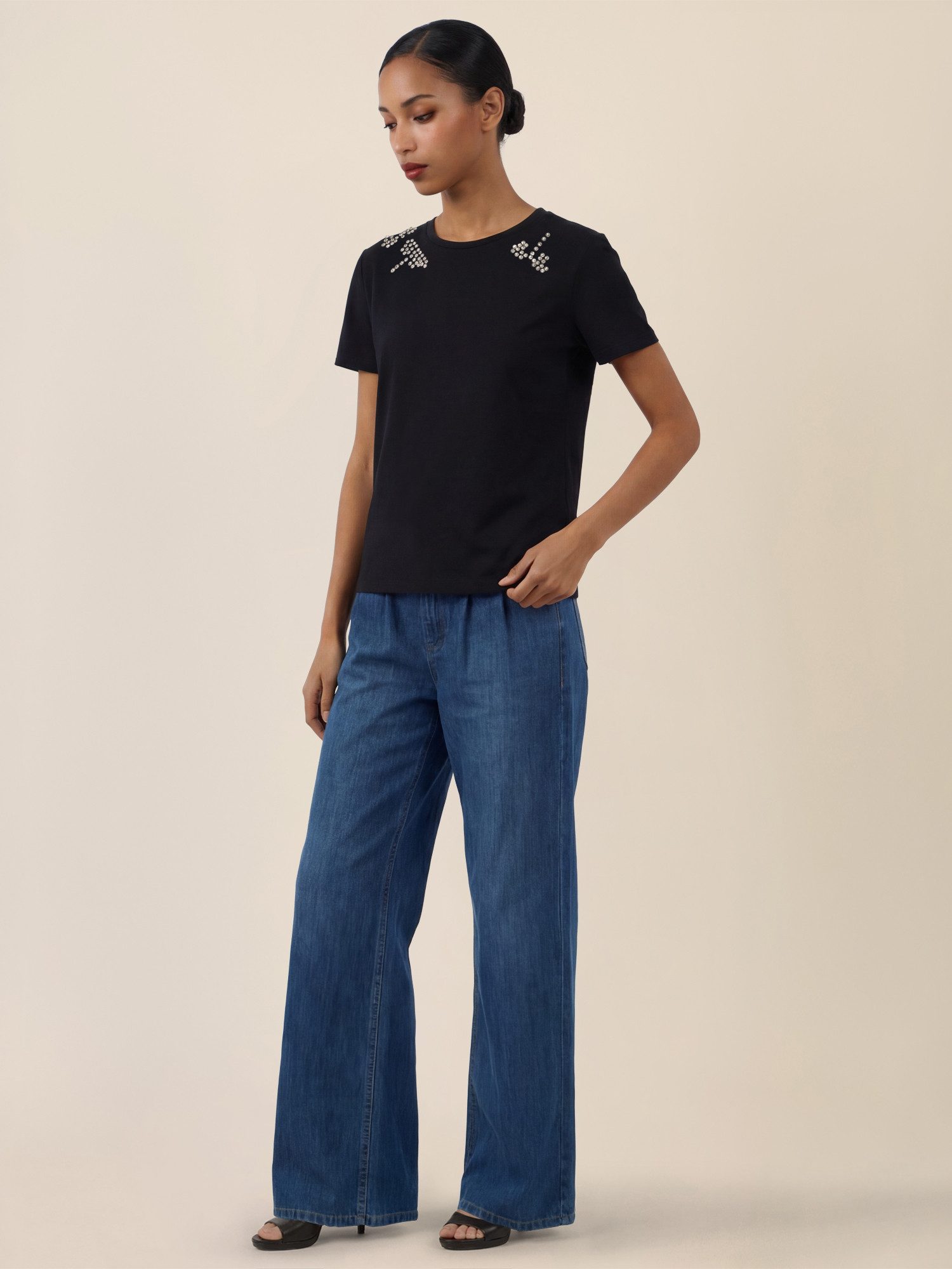 Apart Shirtbluse mit Schmuckstein-Dekor