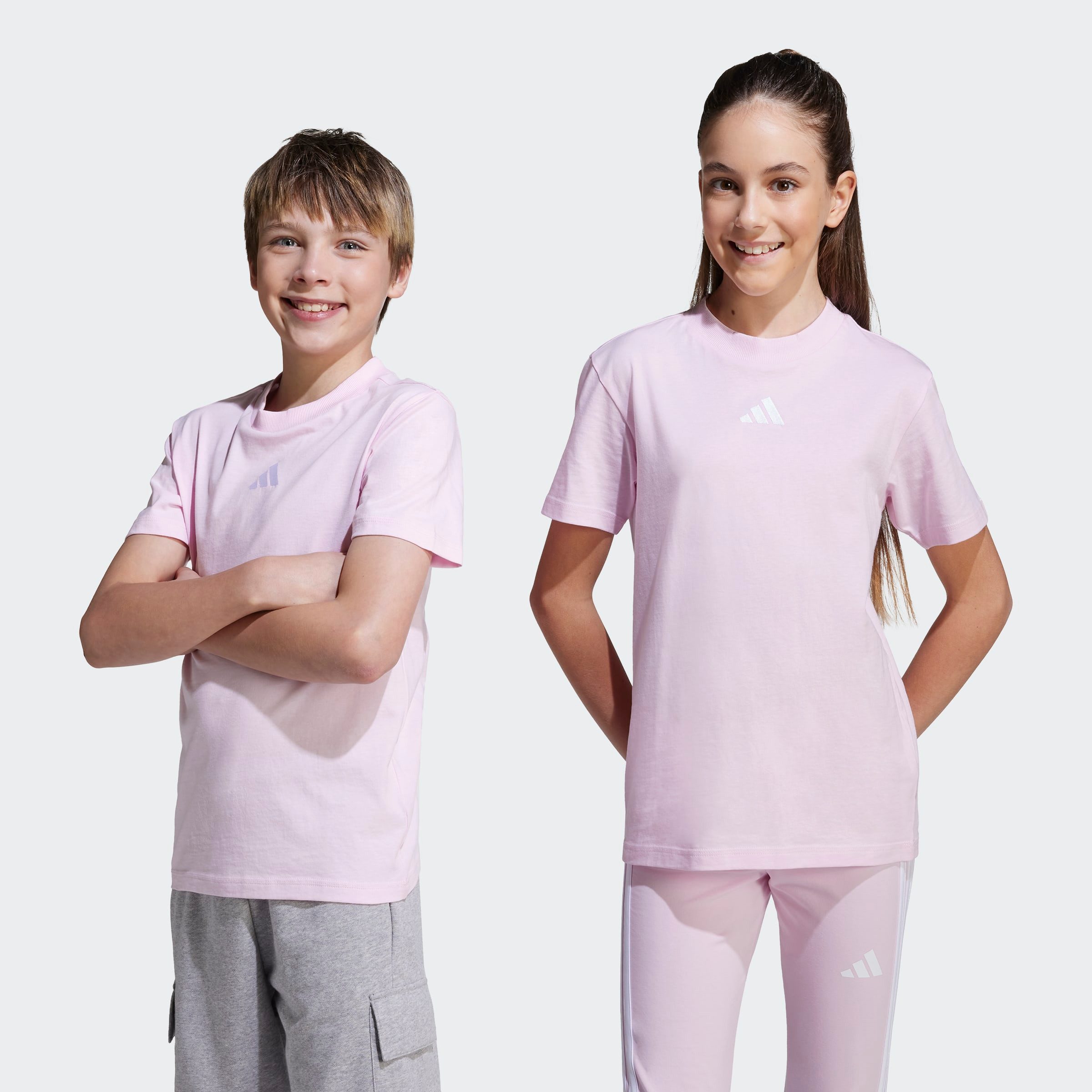 adidas Sportswear T-Shirt ESSENTIALS KIDS für Kinder, mit Rundhalsausschnitt, ohne Verschluss, pflegeleicht