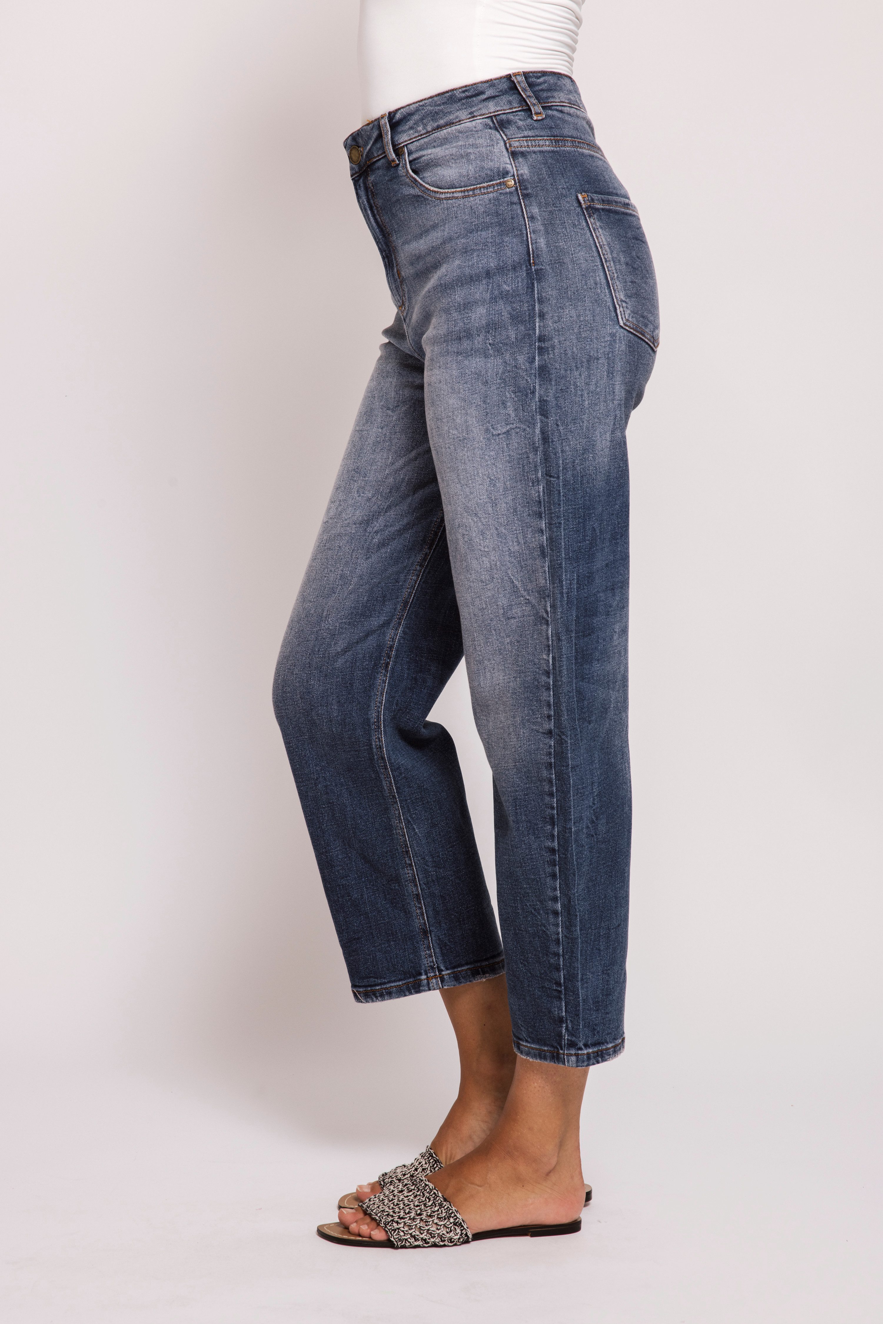 Zhrill 7/8-Jeans IZA bequeme Passform, gerade Beinform, 7/8-Länge, mit Animal-Print