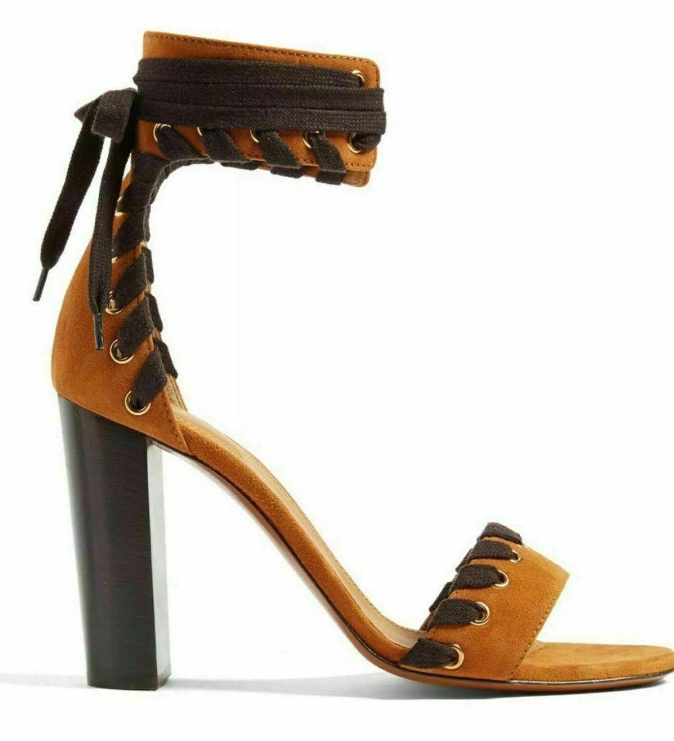 Chloé Miles Sandalen Veloursleder mit Whipstitch-Details und Schnürung High-Heel-Pumps Aufwendige Whipstitch-Nähte und feminine Schnürung