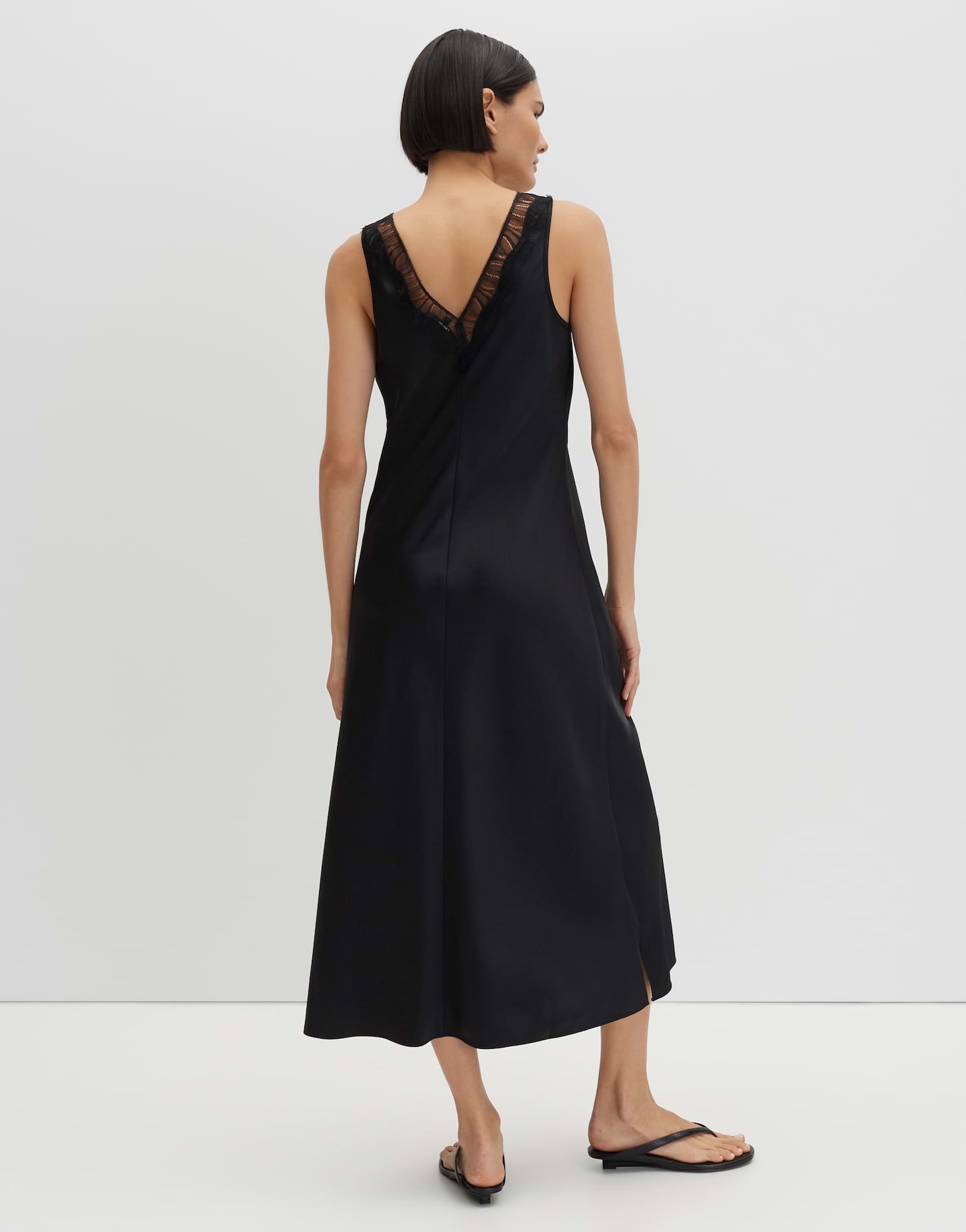 someday Midikleid Qamile aus Satin mit Spitzenbordüre Fließende A-Linie mit elegantem Schimmer