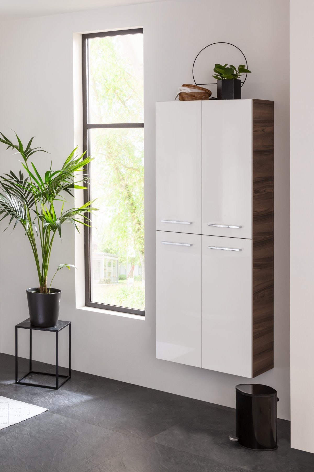 FACKELMANN Hochschrank Verona Doppel Hochschrank- Weiß Hochglanz - Nussbaum