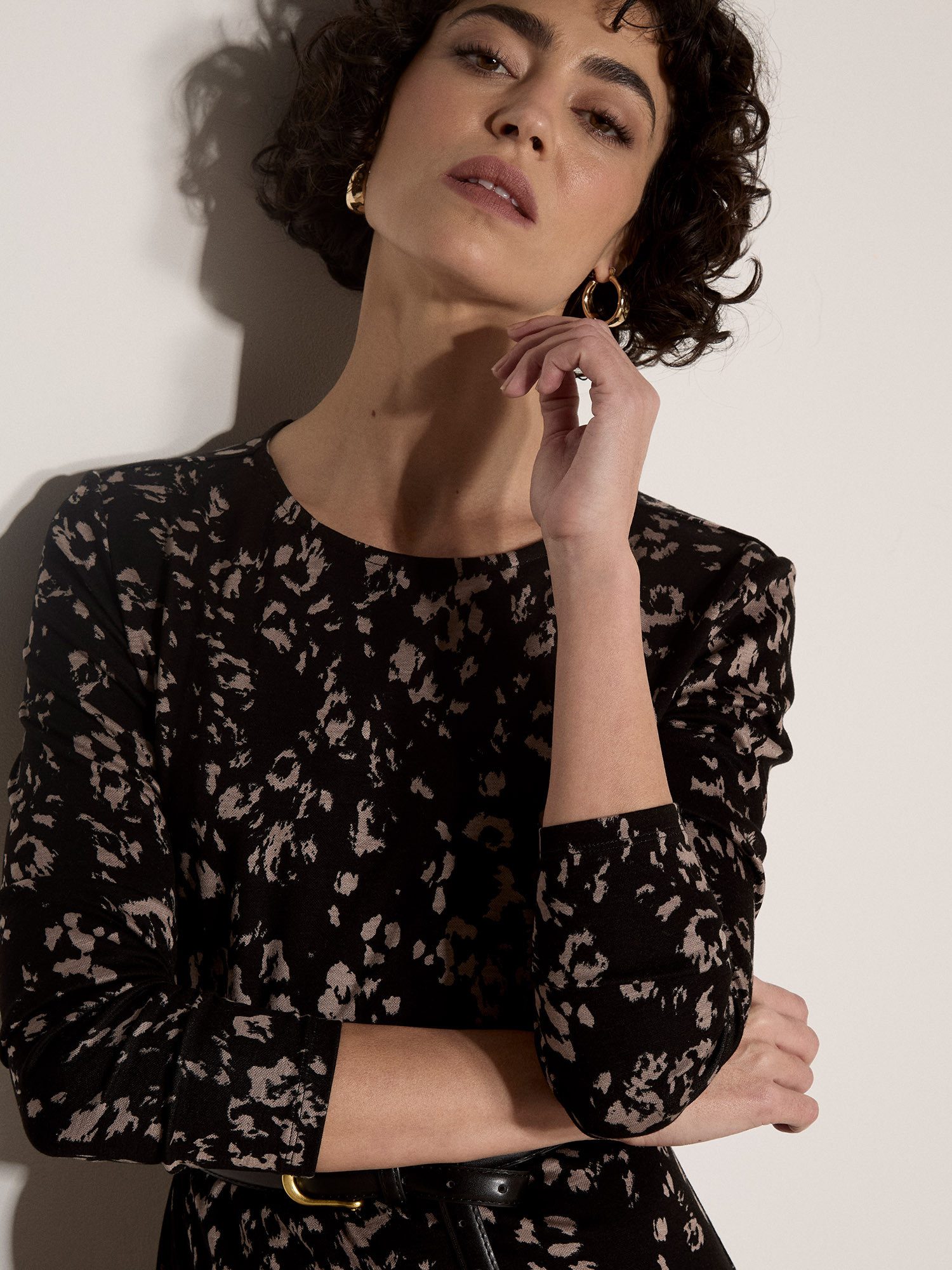 Apricot Strickkleid Langes Jerseykleid mit Leopardenmuster
