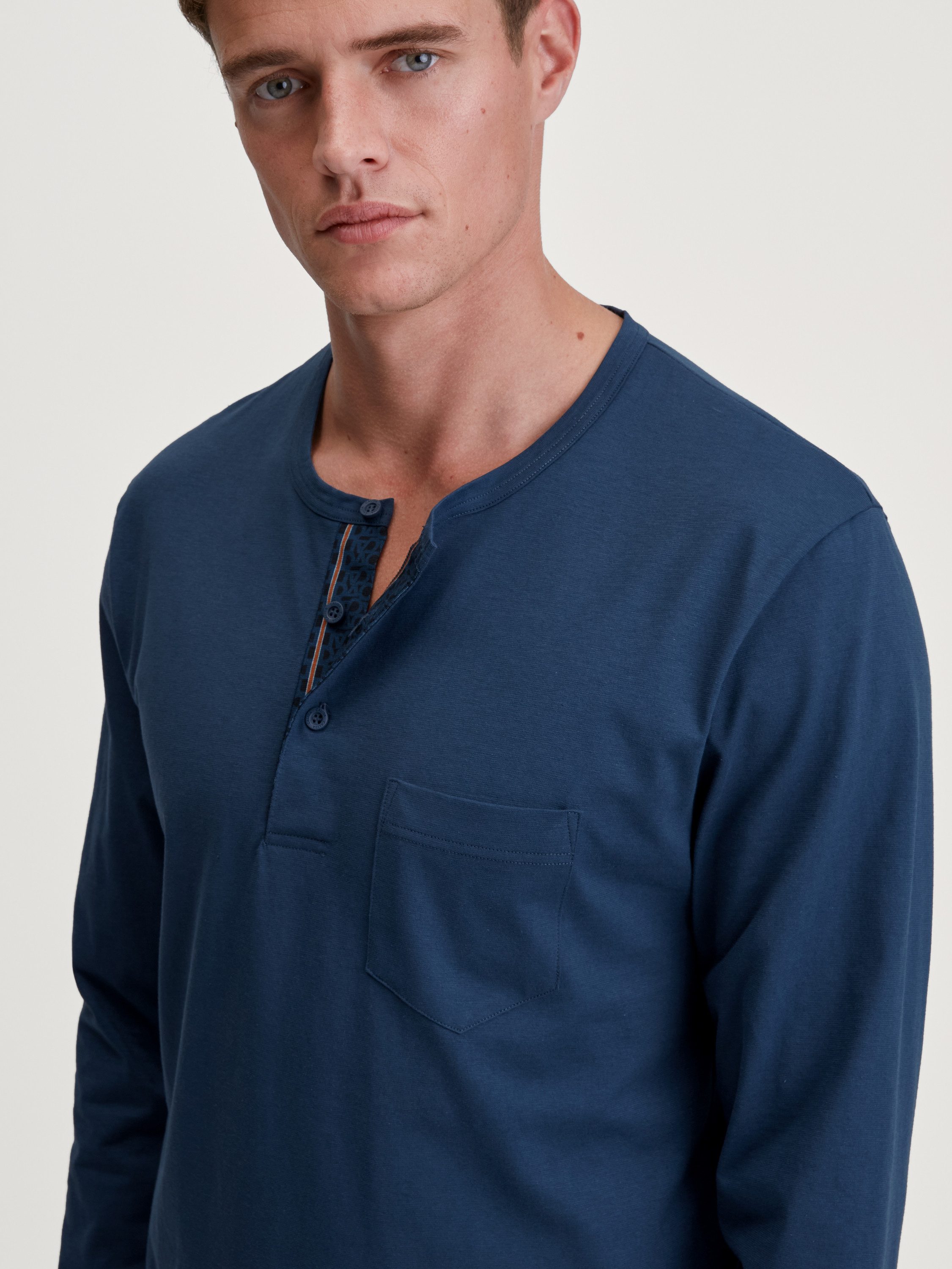 CALIDA Pyjama Relax Imprint Herren (2 tlg) weich, leicht und bequem – Bild 4 von 5