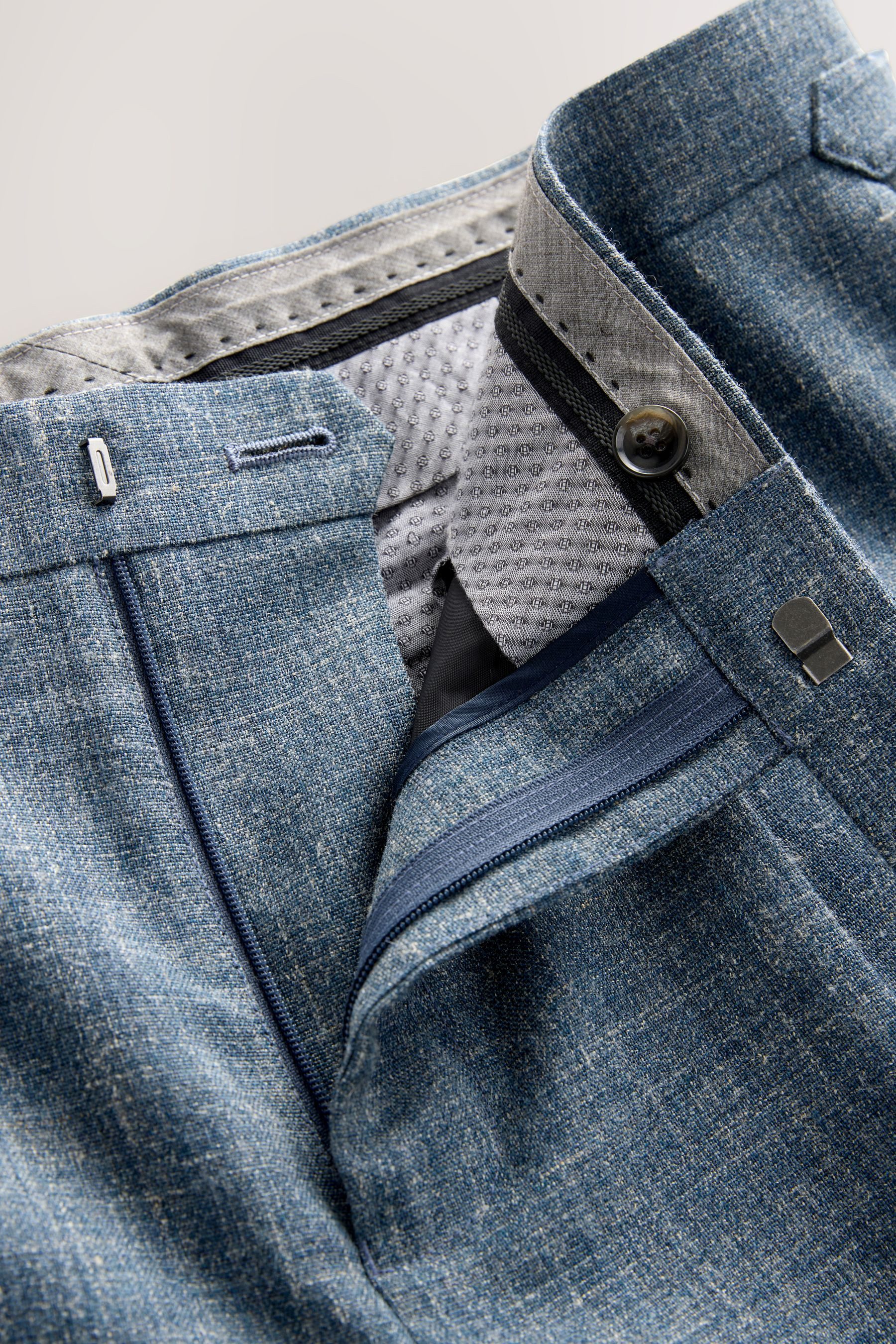 Next Anzughose Slim Fit Nova Fides Anzughose aus Leinengemisch (1-tlg)