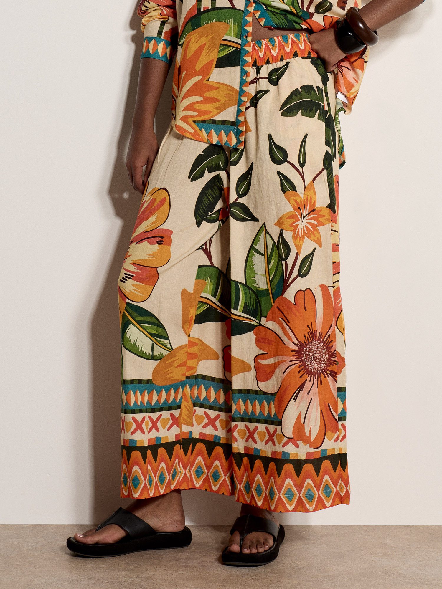 Apricot Culotte Culotte mit tropischem Blumenmuster mit elastischem Bund