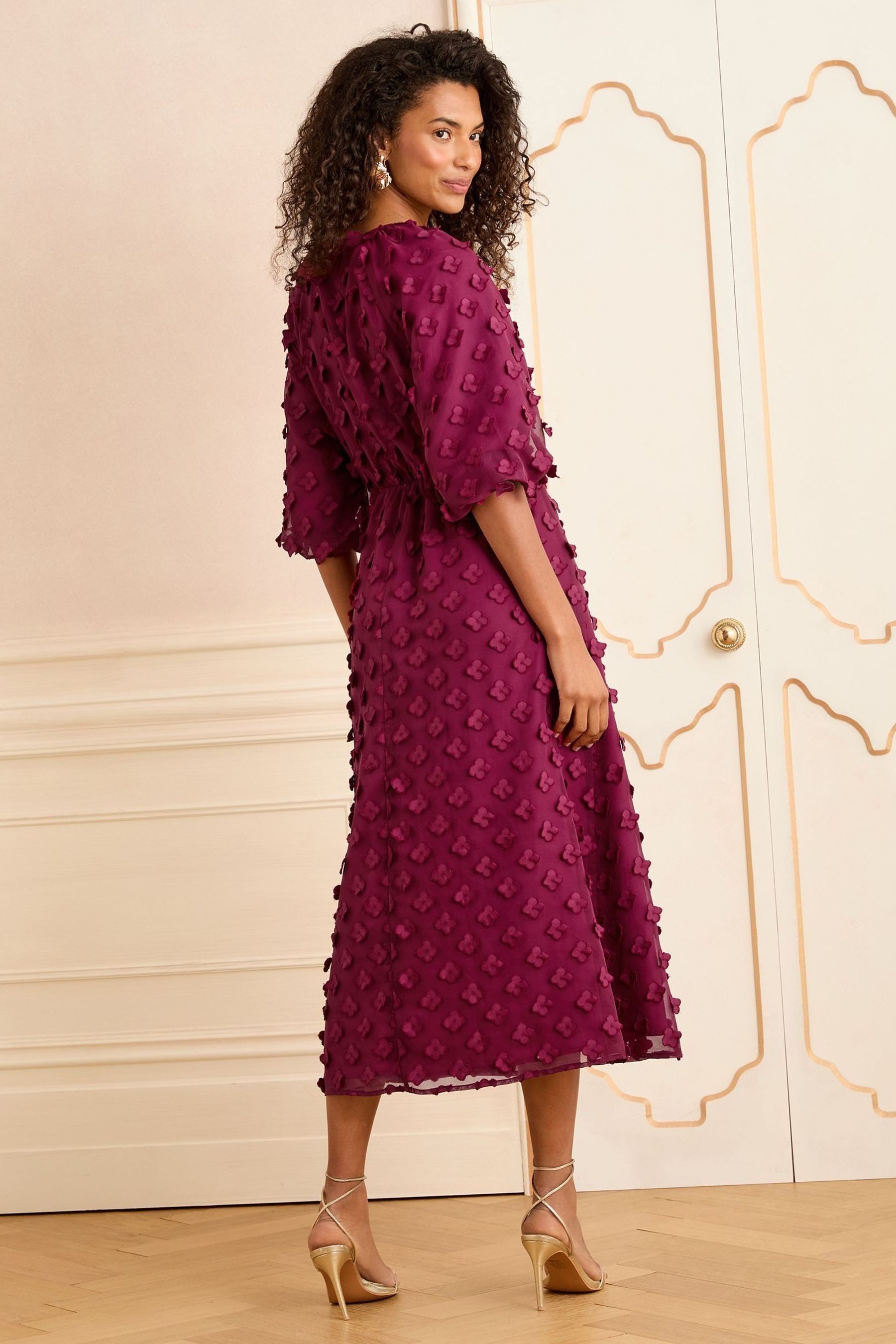 Love & Roses Midikleid Love & Roses Midikleid mit 3D-Blumen, Regular (1-tlg)