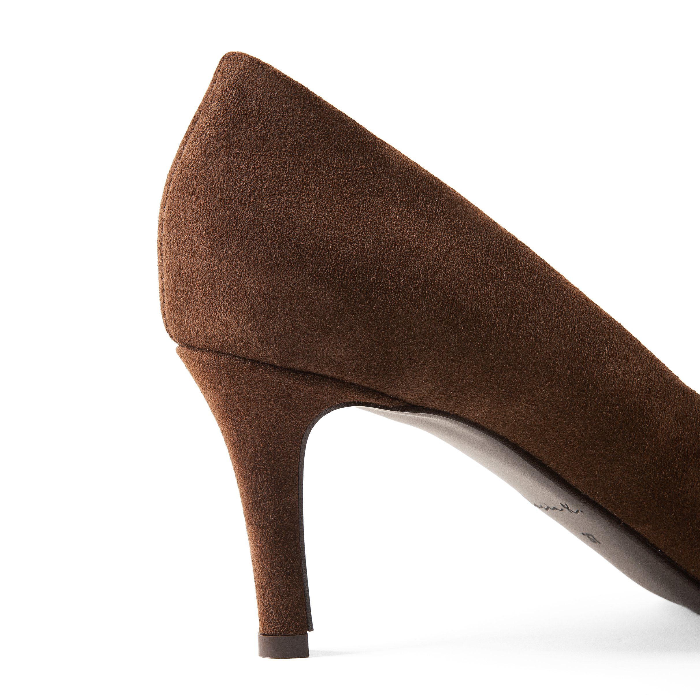 GosiaK. "DARLA" Pumps aus echtem Wildleder