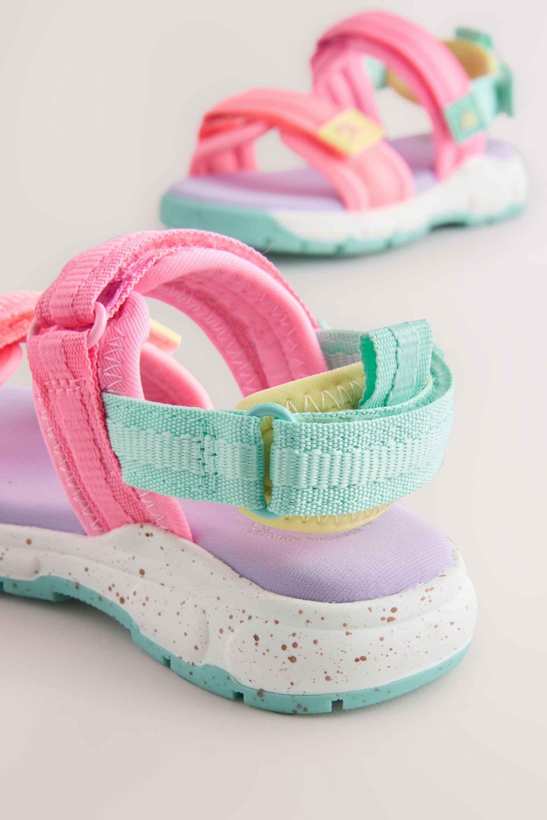 Next Trekker-Sandalen Trekkingsandale (1-tlg)