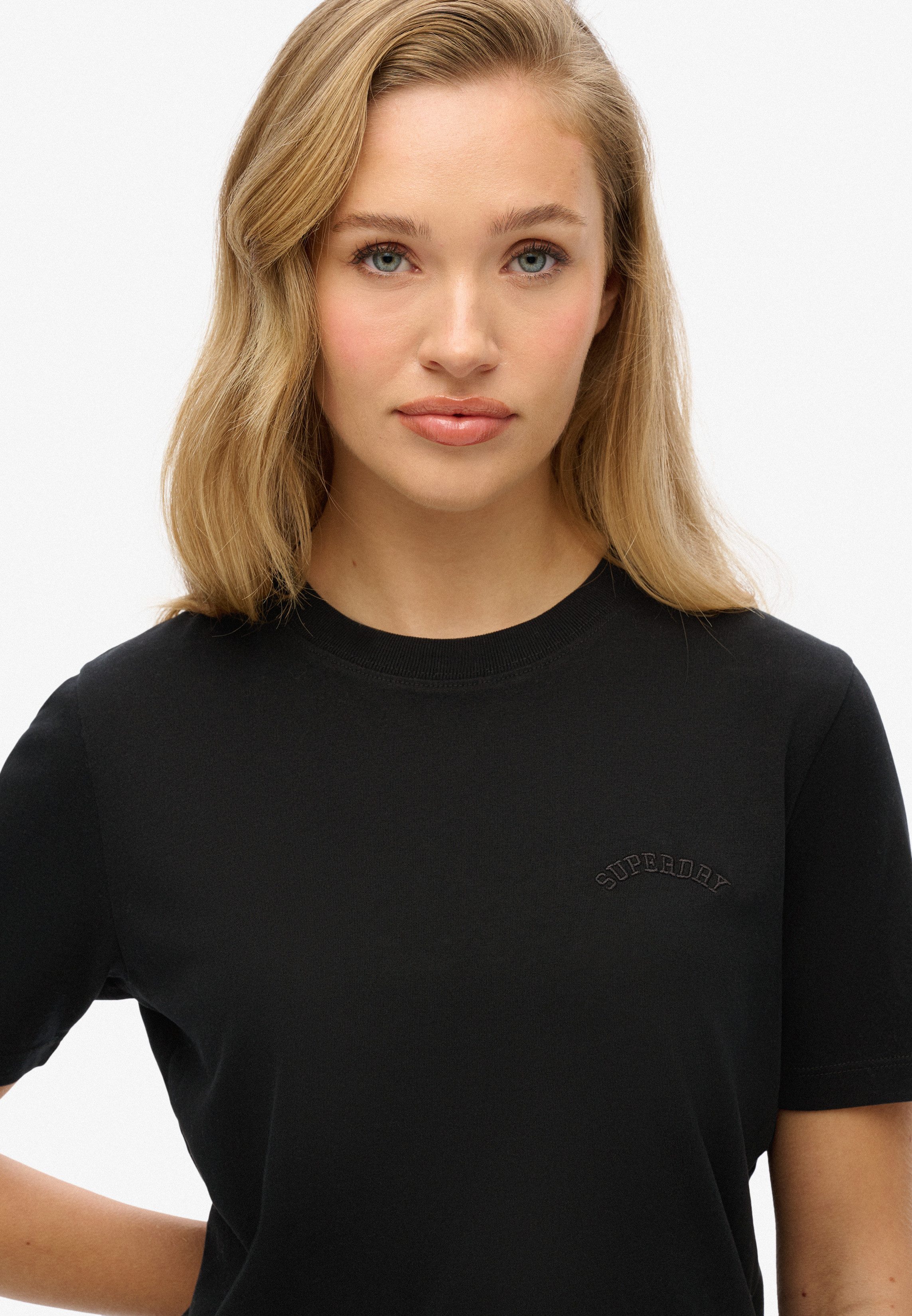 Superdry T-Shirt ESSENTIAL LOGO EMB TEE günstig online kaufen