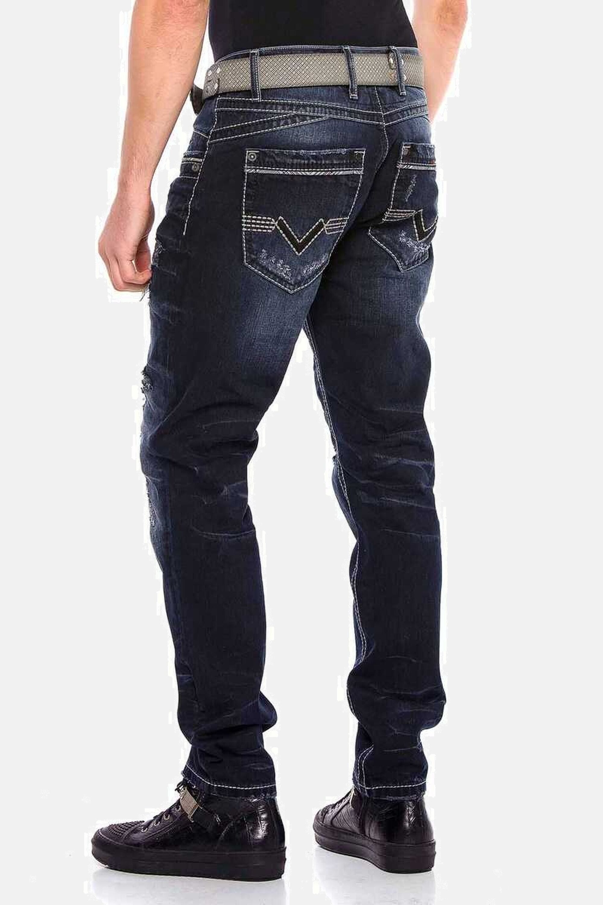 Cipo & Baxx Regular-fit-Jeans Jeans mit lässigen Destroyed-Elementen, CD539