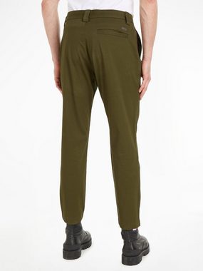 Tommy Jeans Chinohose TJM DAD CHINO mit Logobadge
