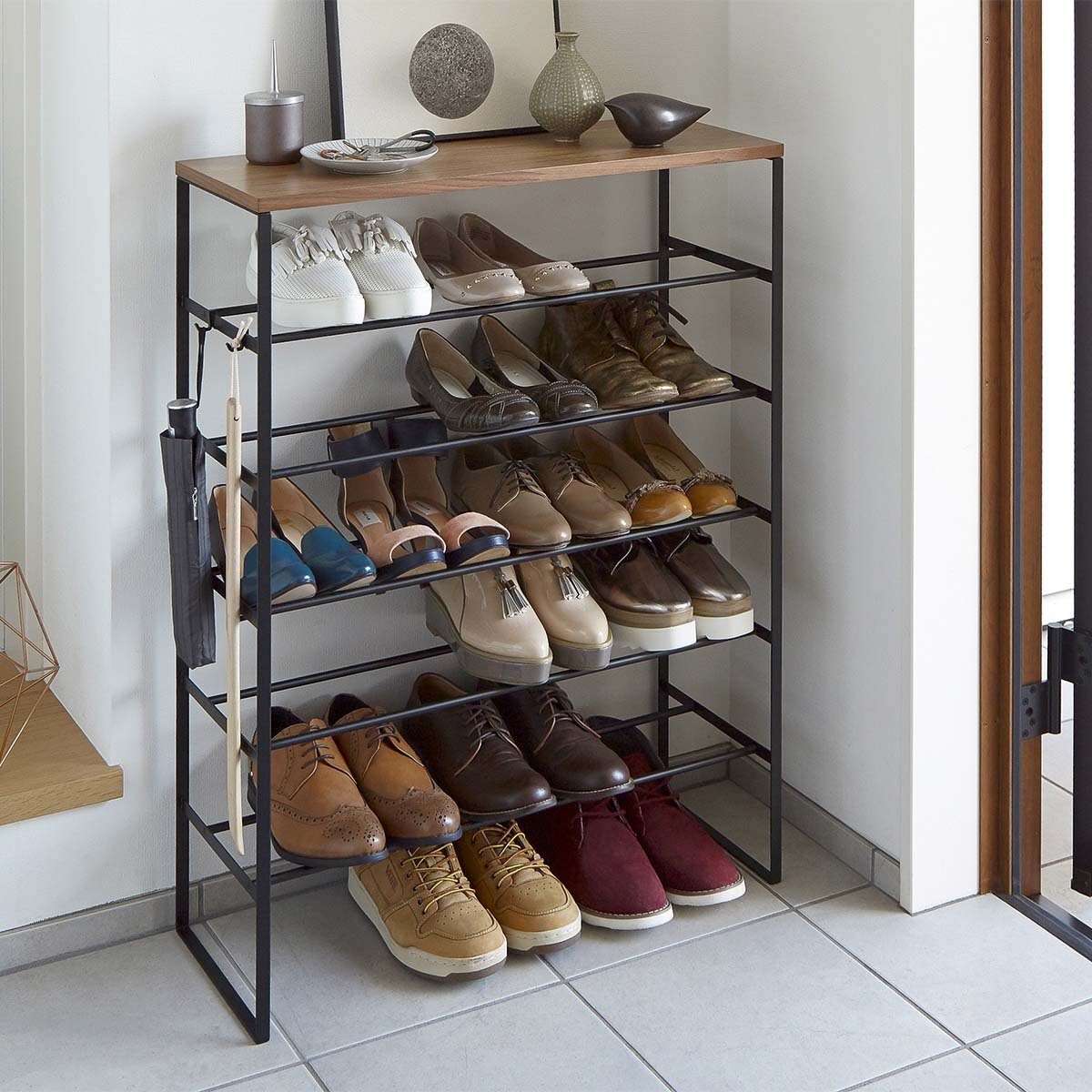 Yamazaki Schuhregal "Tower" 66x87x25cm schmal, platzsparend, Schuhablage, Metall, 15 bis 18 Paar Schuhe, freistehend, mit Ablage