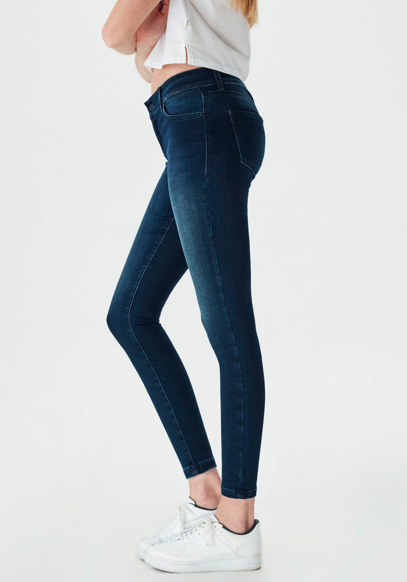 LTB Skinny-fit-Jeans »LONIA« in extra kurzer Cropped-Länge