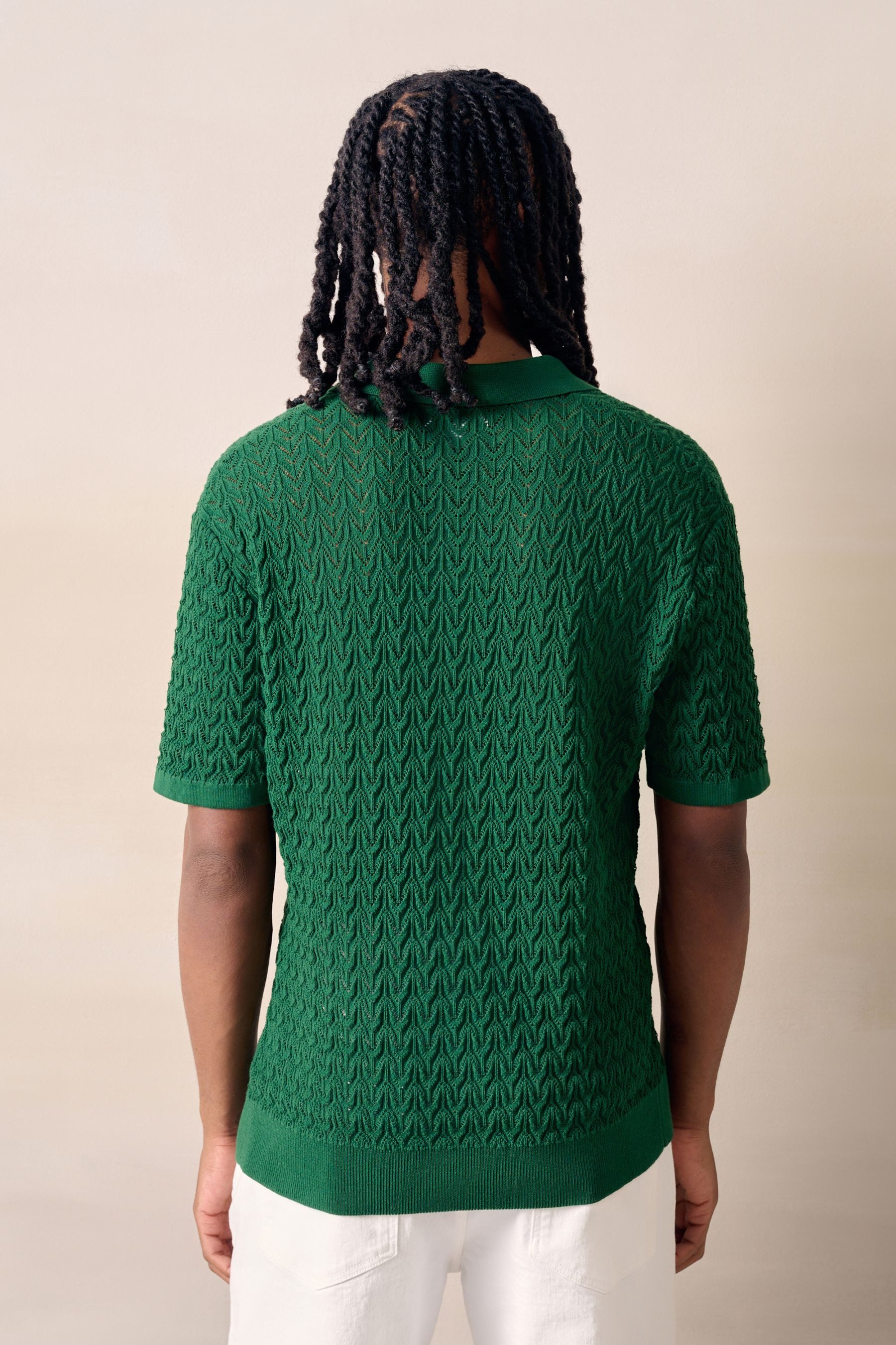 Next Poloshirt Regular Fit Poloshirt aus Strick mit Lochstickerei (1-tlg) günstig online kaufen