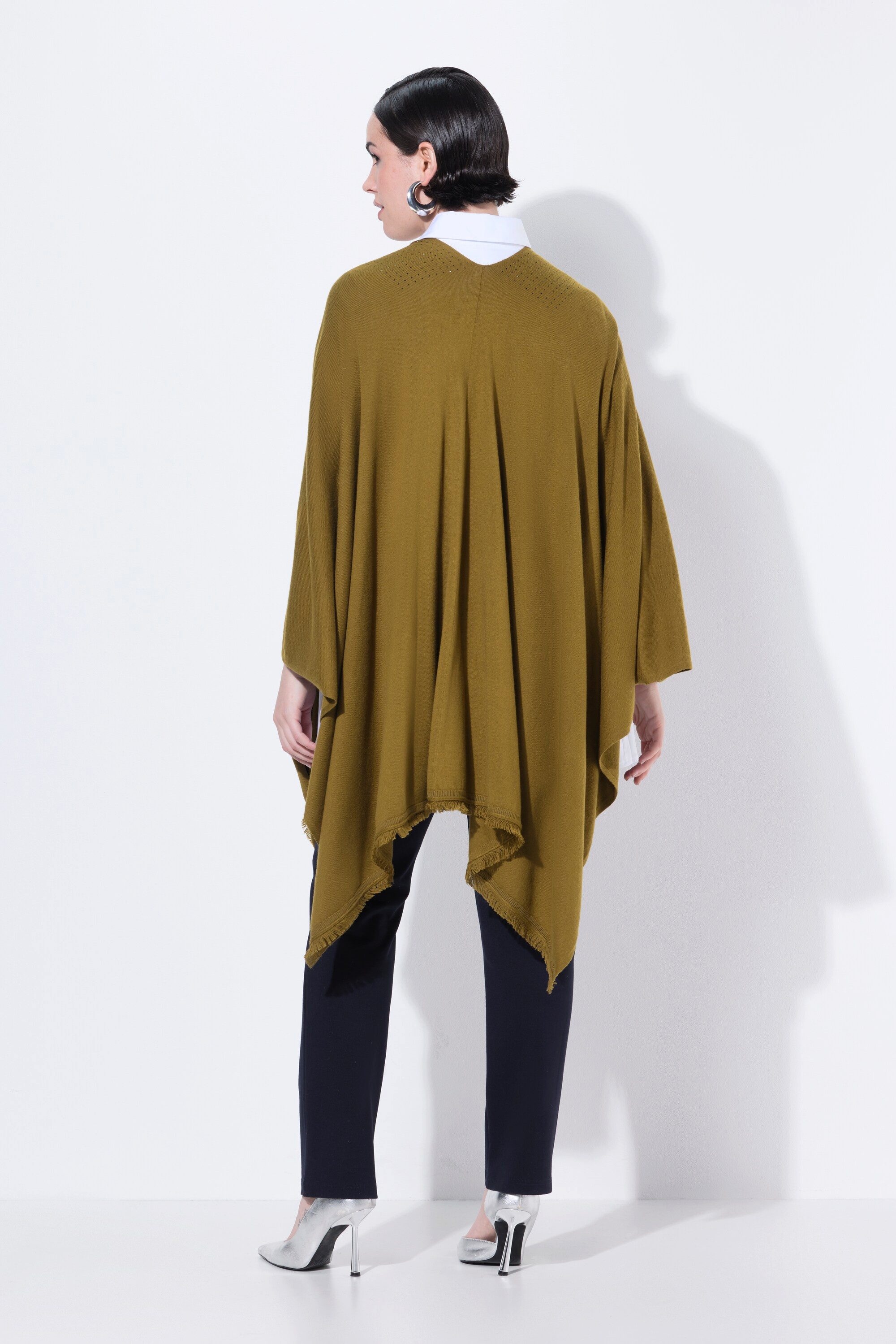 Ulla Popken Strickjacke Strickponcho Oversized Ziersteine offene Form
