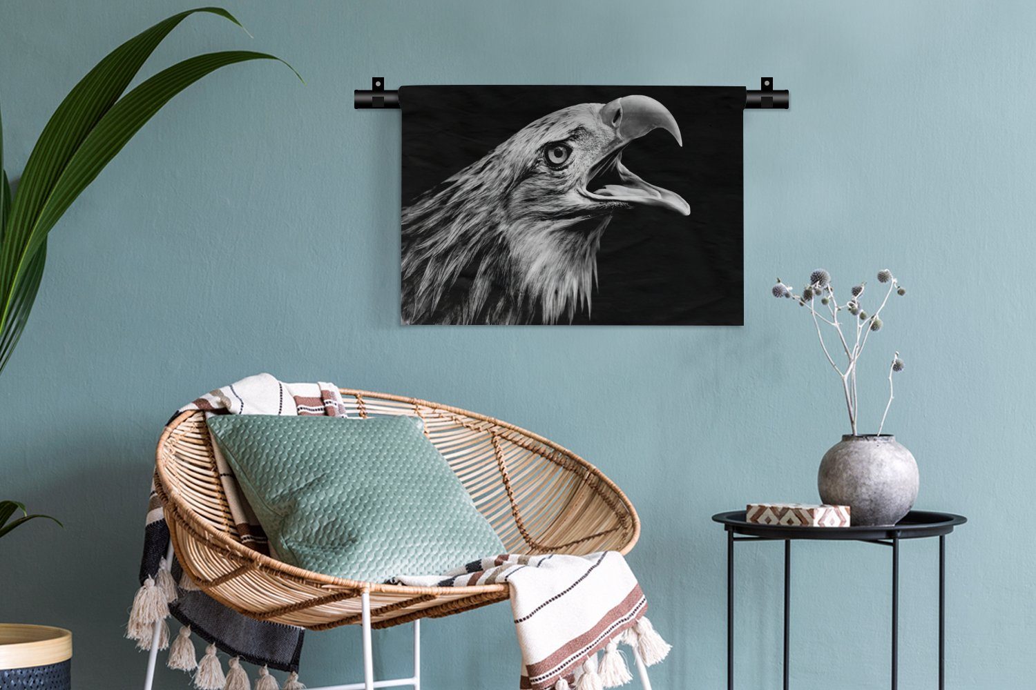 MuchoWow Wanddekoobjekt Adler Porträt - Kleid, Wandbehang, Wohnzimmer, Schlafzimmer, Vogel, - Raubvögel - - - Wanddeko für Kinderzimmer Weiß Schwarz