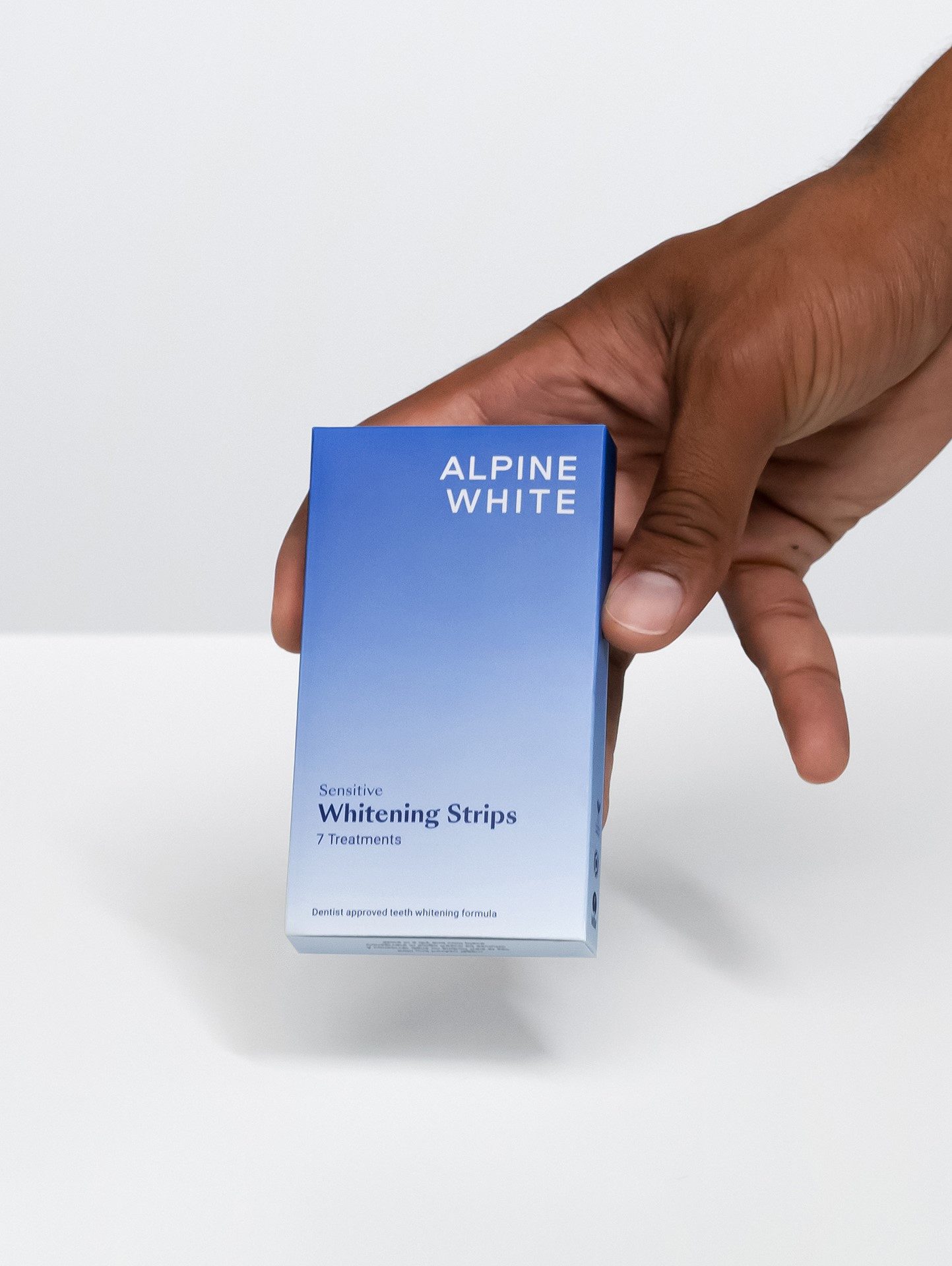 ALPINE WHITE Zahnbleaching-Kit Sensitive, für sichtbar weißere Zähne in nur 3 Tagen