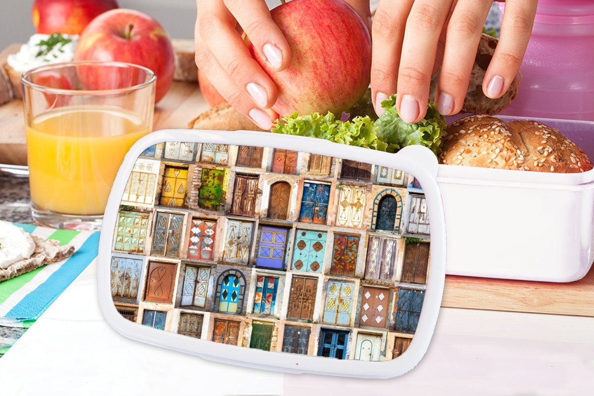 Brotbox und Architektur Kinder - Brotdose, und für - Kunststoff, - (2-tlg), Erwachsene, für Jungs Collage, Vintage Mädchen MuchoWow Türen Lunchbox weiß