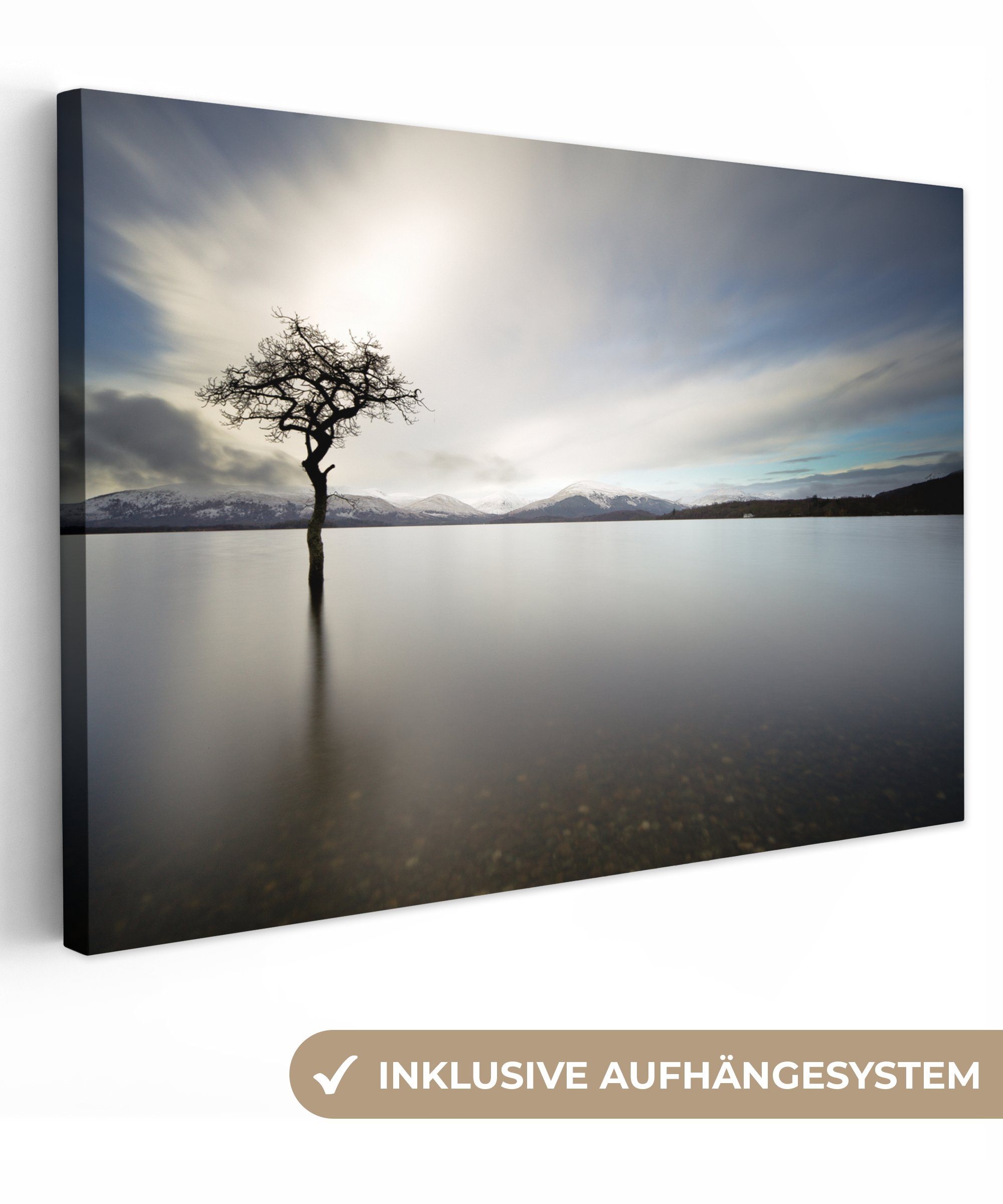 OneMillionCanvasses® Leinwandbild Blick über den See Loch Lomond in Schottland bei grauem Himmel, (1 St), Wandbild Leinwandbilder, Aufhängefertig, Wanddeko, 30x20 cm