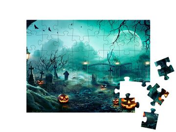 puzzleYOU Puzzle Kürbisse auf dem Friedhof in der Halloween-Nacht, 48 Puzzleteile, puzzleYOU-Kollektionen Festtage