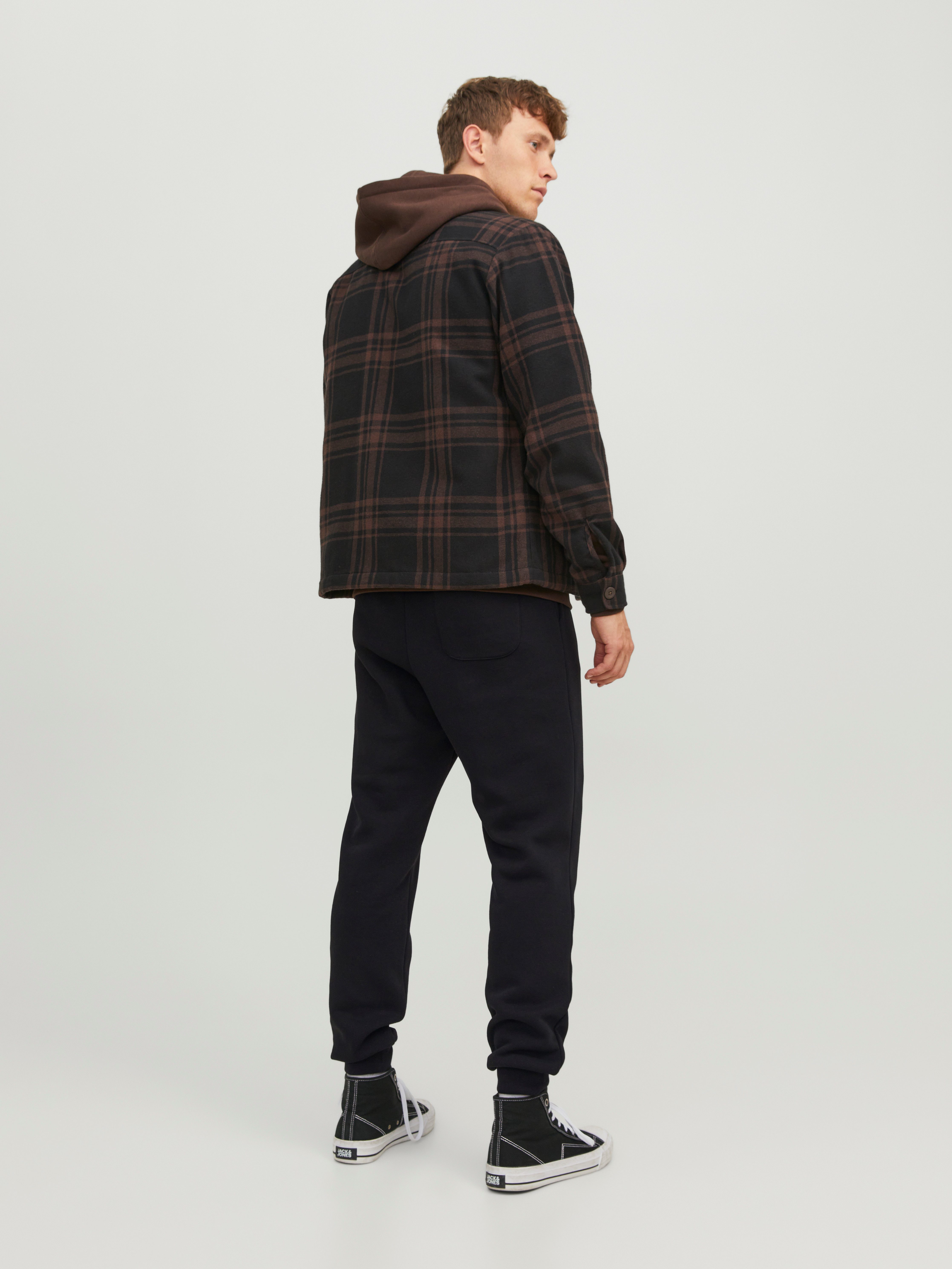 Jack & Jones Sweathose JPSTGORDON mit Kordelzug und Komfortbund unifarben, modisch, regular fit, Sweatware
