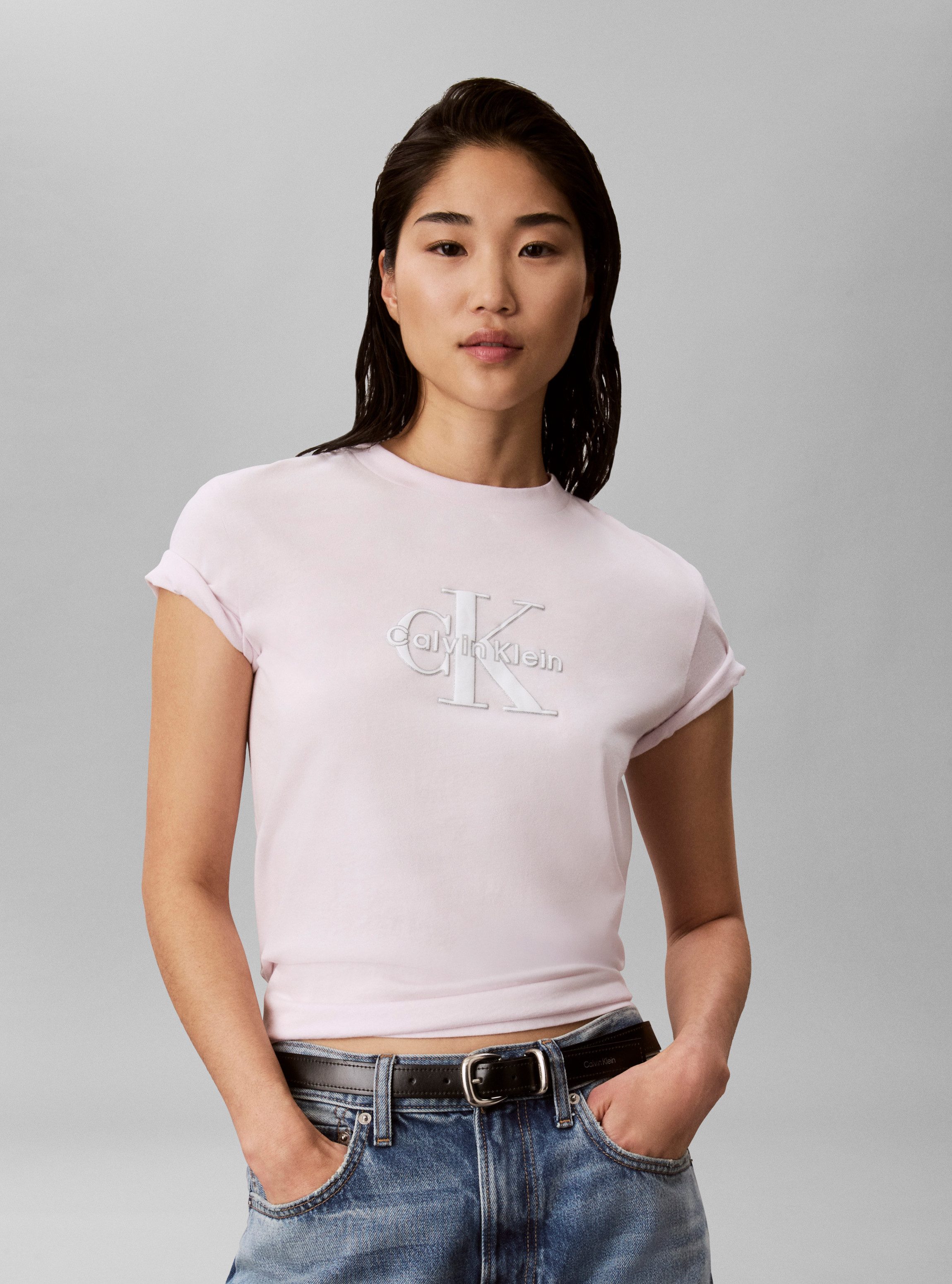 Calvin Klein Jeans T-Shirt Glitzer Logo, Regular Fit, Rundhalsausschnitt