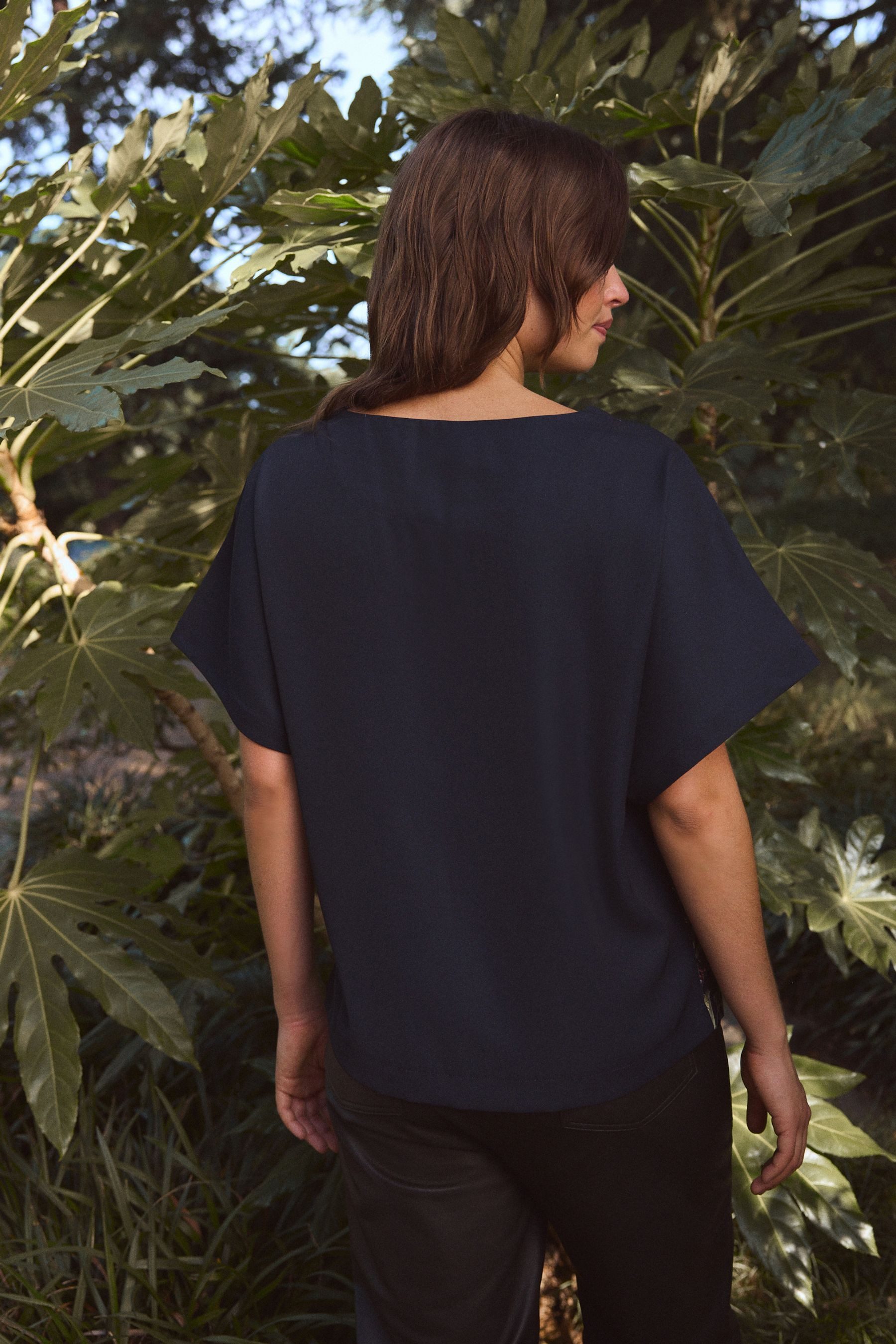 Next Blusenshirt Kew Kollektion Cupro Kurzarmoberteil günstig online kaufen
