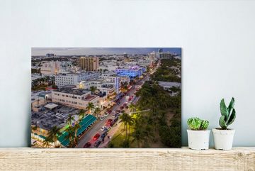 OneMillionCanvasses® Leinwandbild Ocean Drive im Art Deco District in Miami aus der Luft, (1 St), Wandbild Leinwandbilder, Aufhängefertig, Wanddeko, 30x20 cm