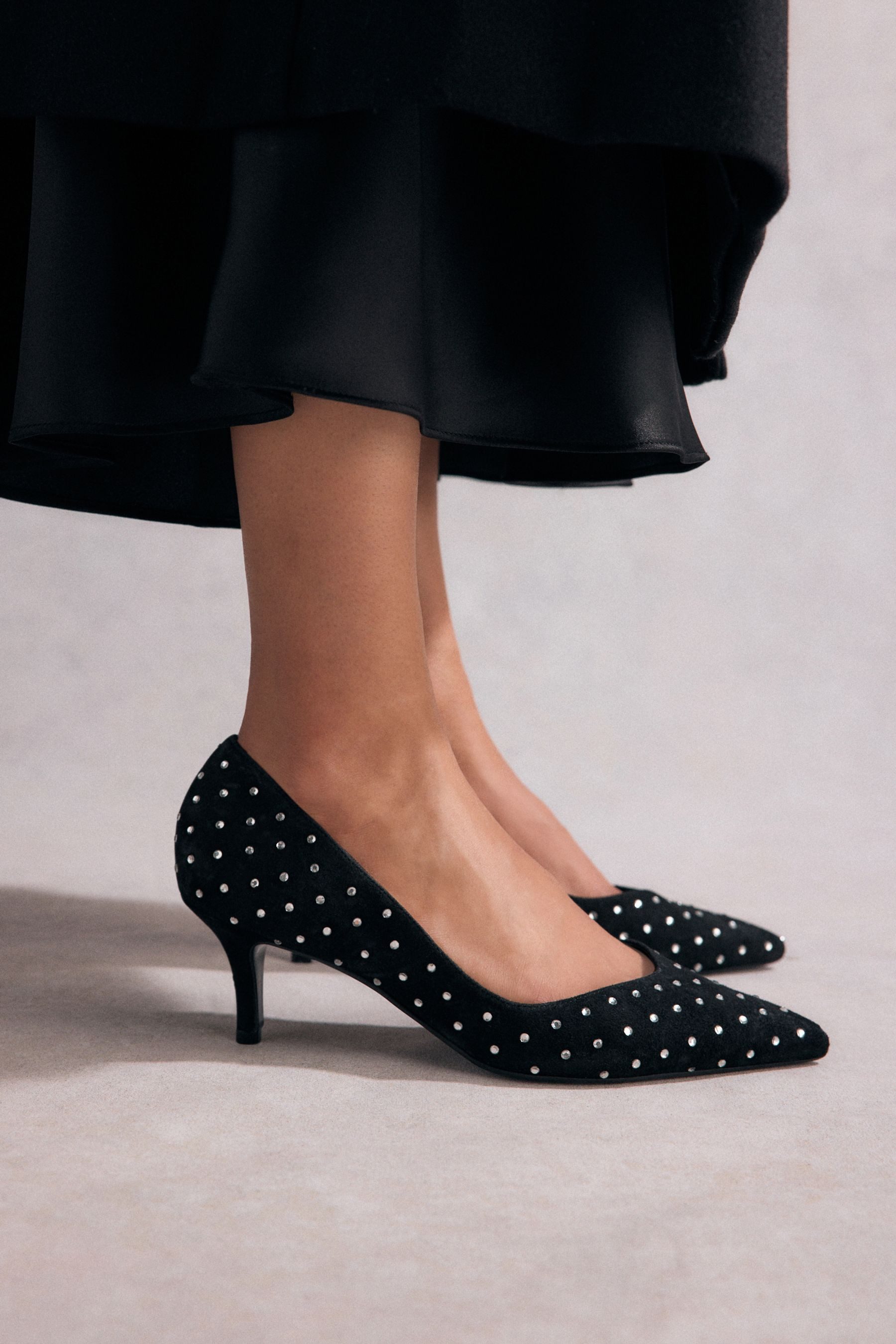 Next Lola Pumps mit Nietendetails Pumps (1-tlg)