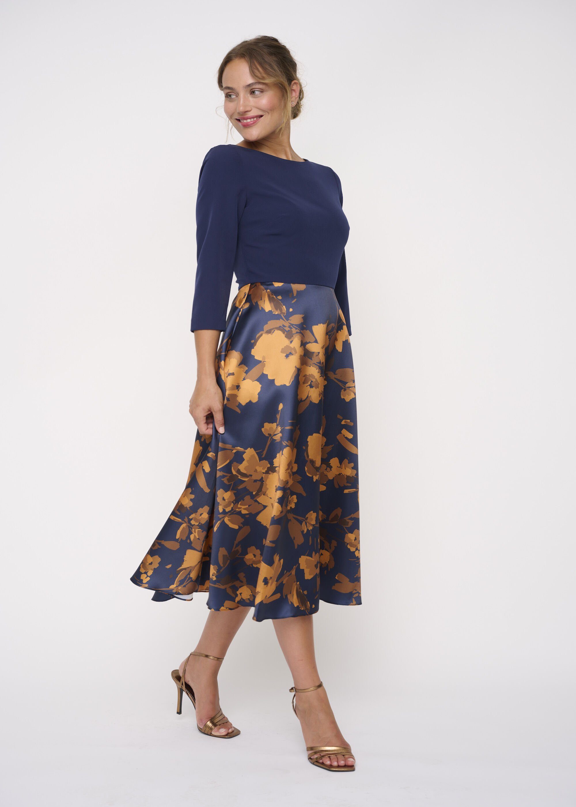 Kleo Abendkleid LONG SLEEVE mit MIDNIGHT Blumenprint BRONZE