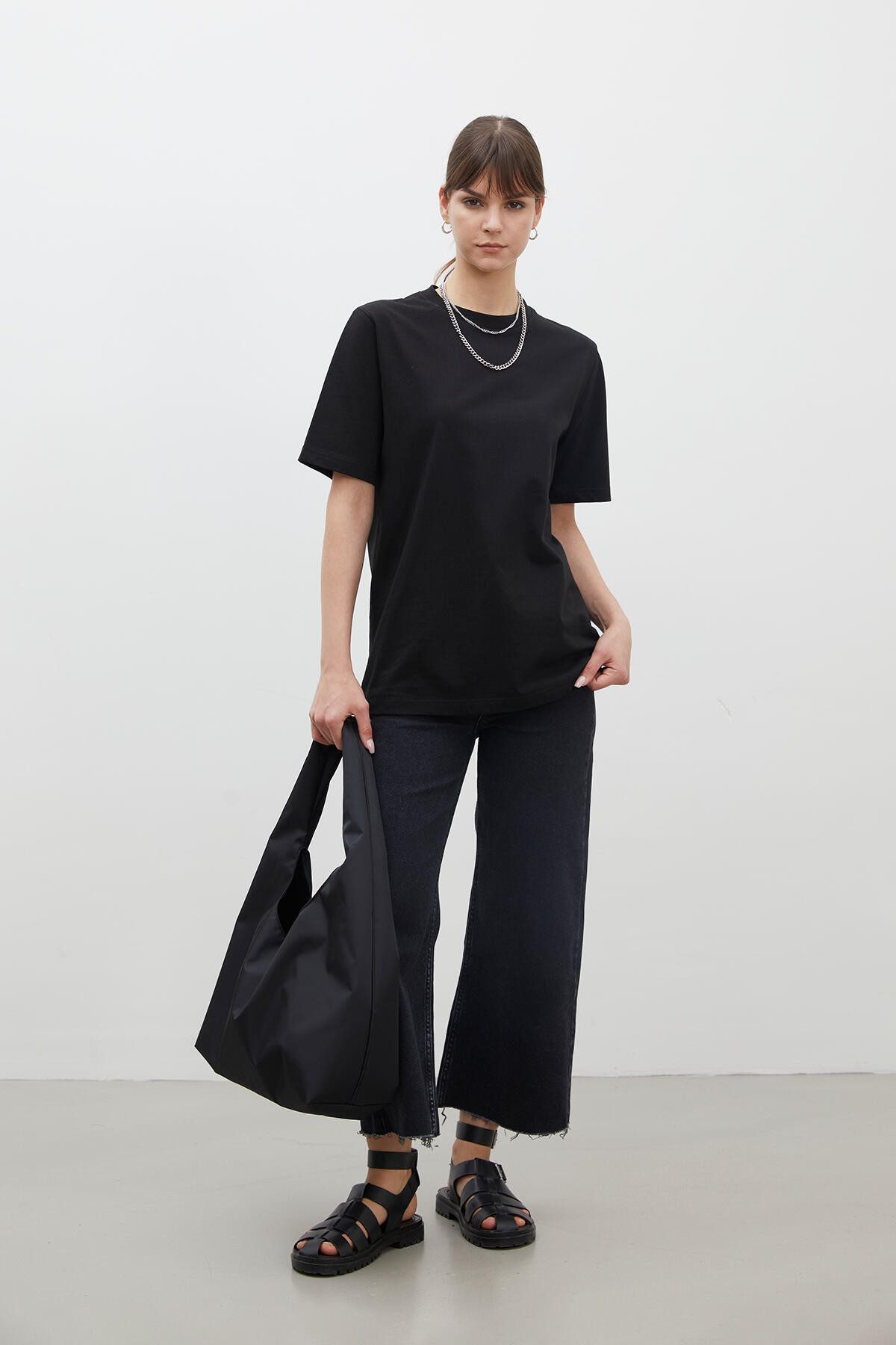 MANUKA T-Shirt Kurzarm Baumwoll T-Shirt Schwarz