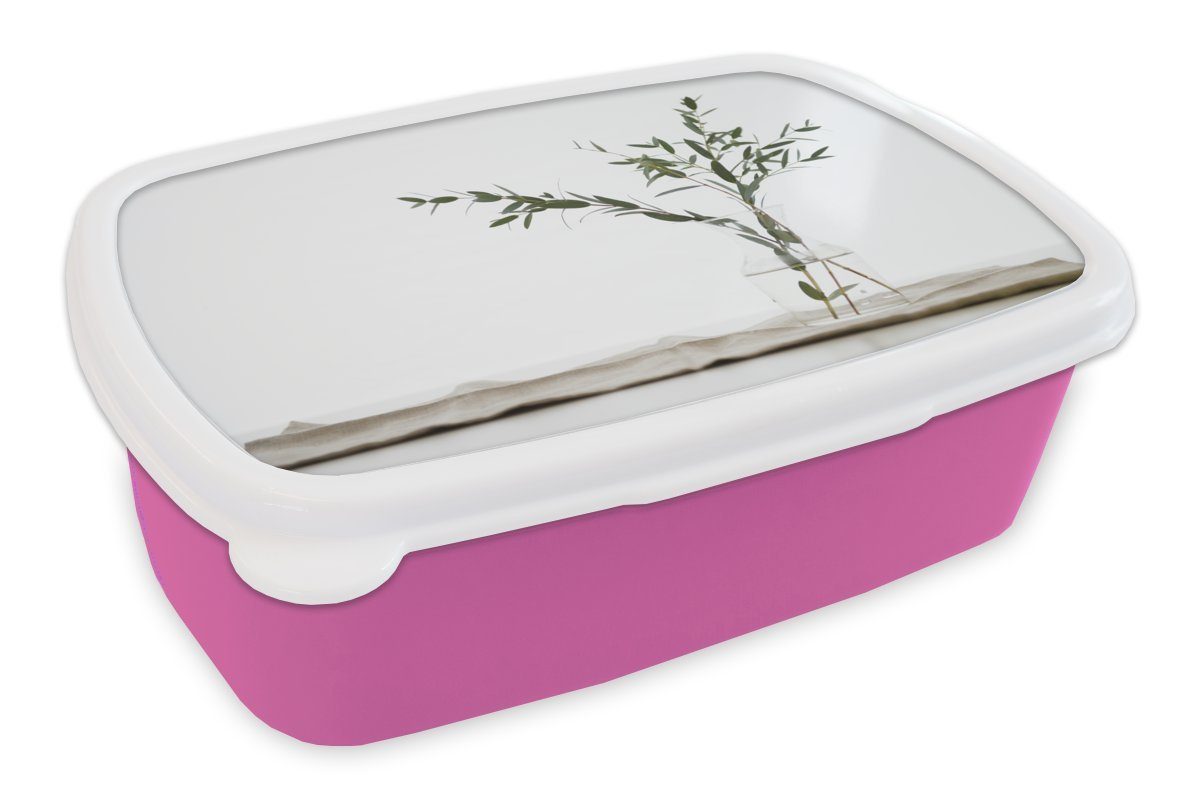 MuchoWow Lunchbox Eukalyptuszweige in einer Glasvase, Kunststoff, (2-tlg), Brotbox für Erwachsene, Brotdose Kinder, Snackbox, Mädchen, Kunststoff rosa
