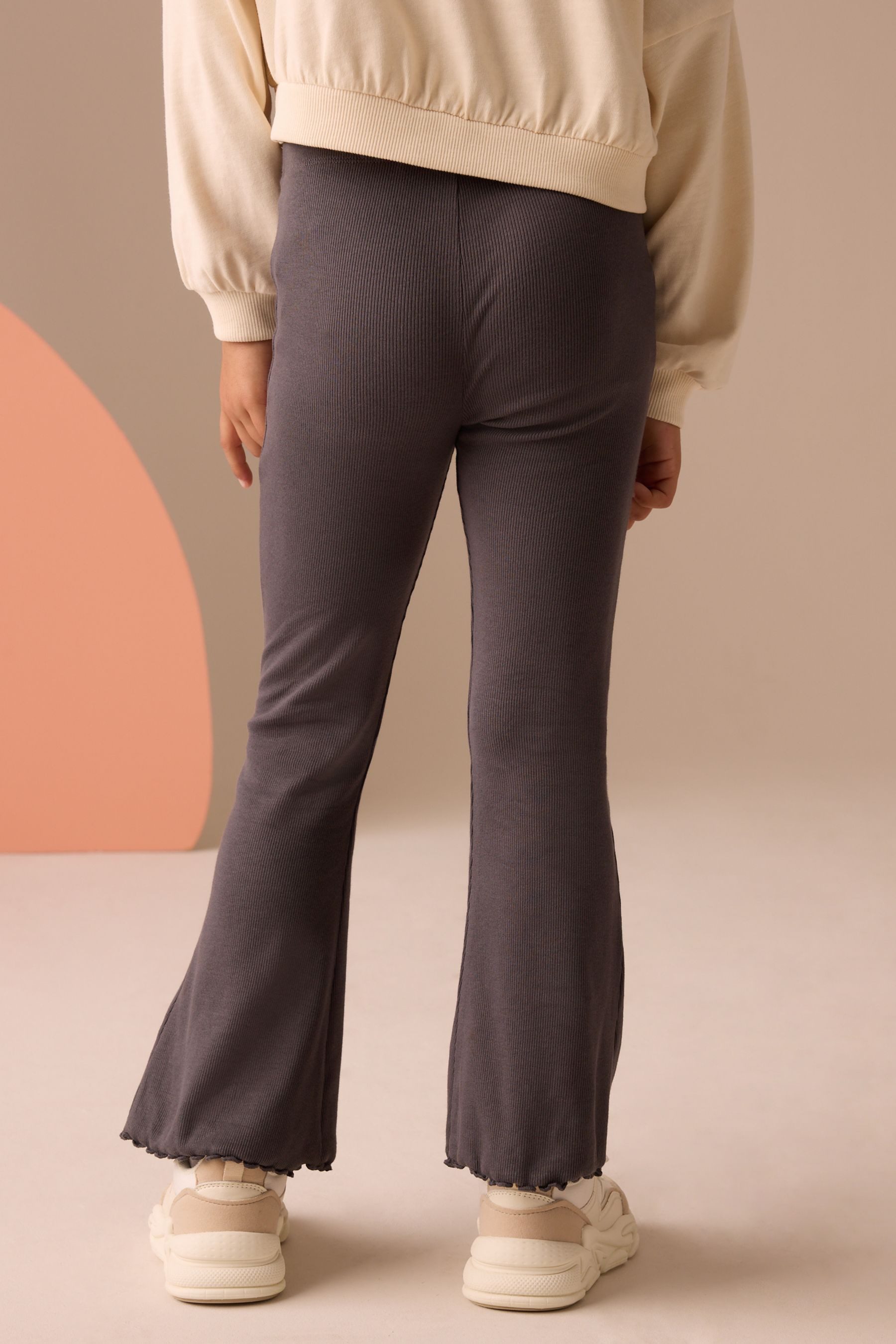Next Leggings Gerippte Leggings mit ausgestelltem Bein (1-tlg) – Bild 2 von 4