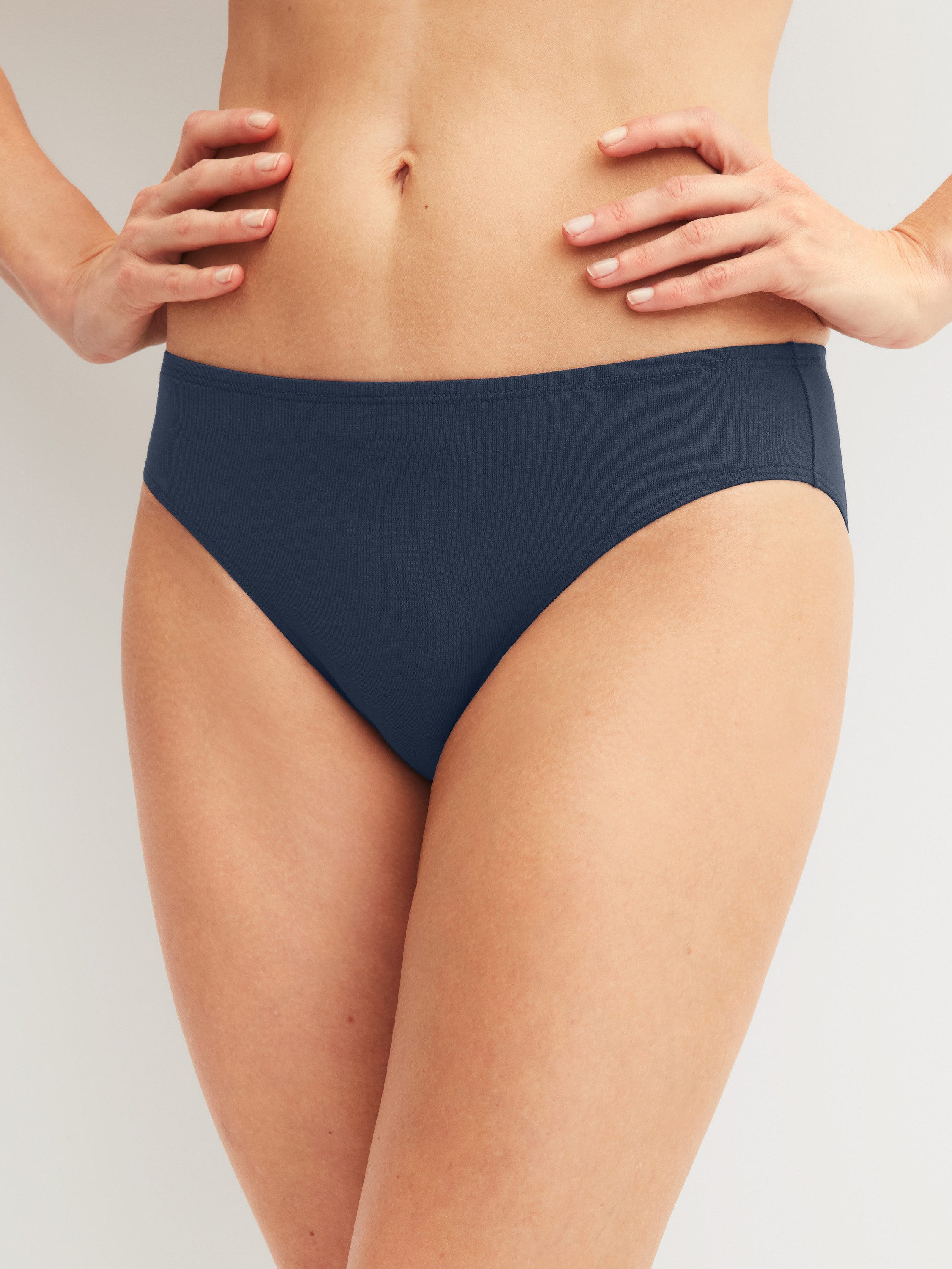 CALIDA Hüftslip Essential Cotton Damen (1-St) pflegeleicht und langlebig