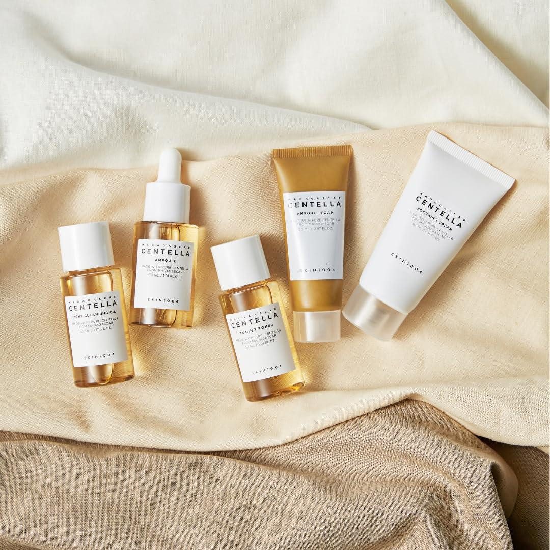SKIN1004 Hautpflege-Set Madagascar Centella Travel Kit Haut, mit Centella Asiatica, beruhigend, feuchtigkeitsspendend, vegan, ideal für Reisen und unterwegs