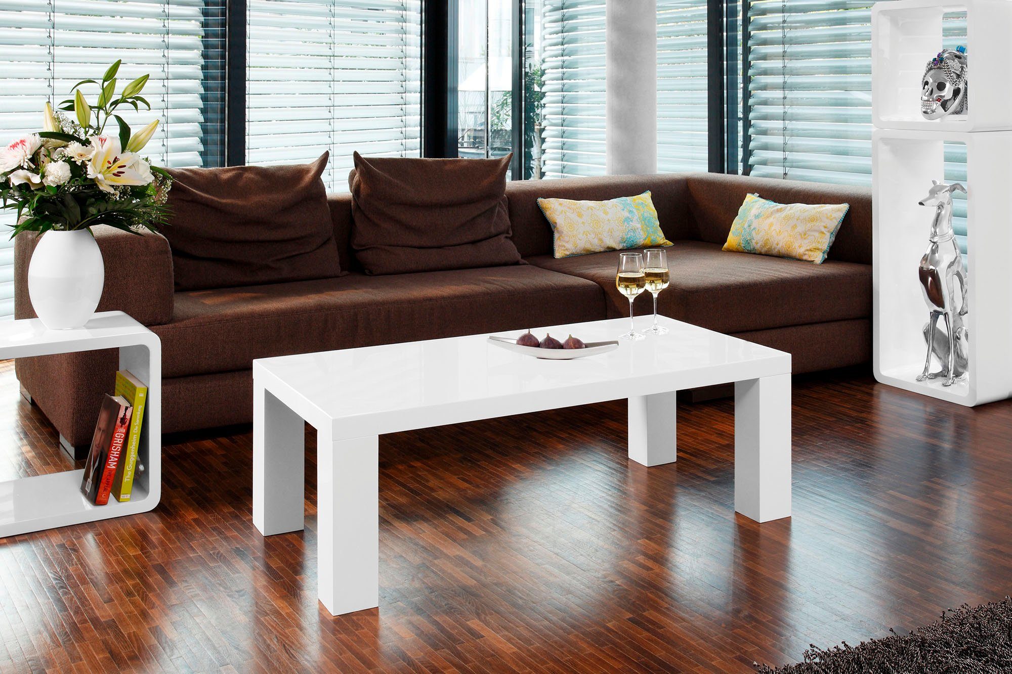 Couchtisch - im puristischen Stil