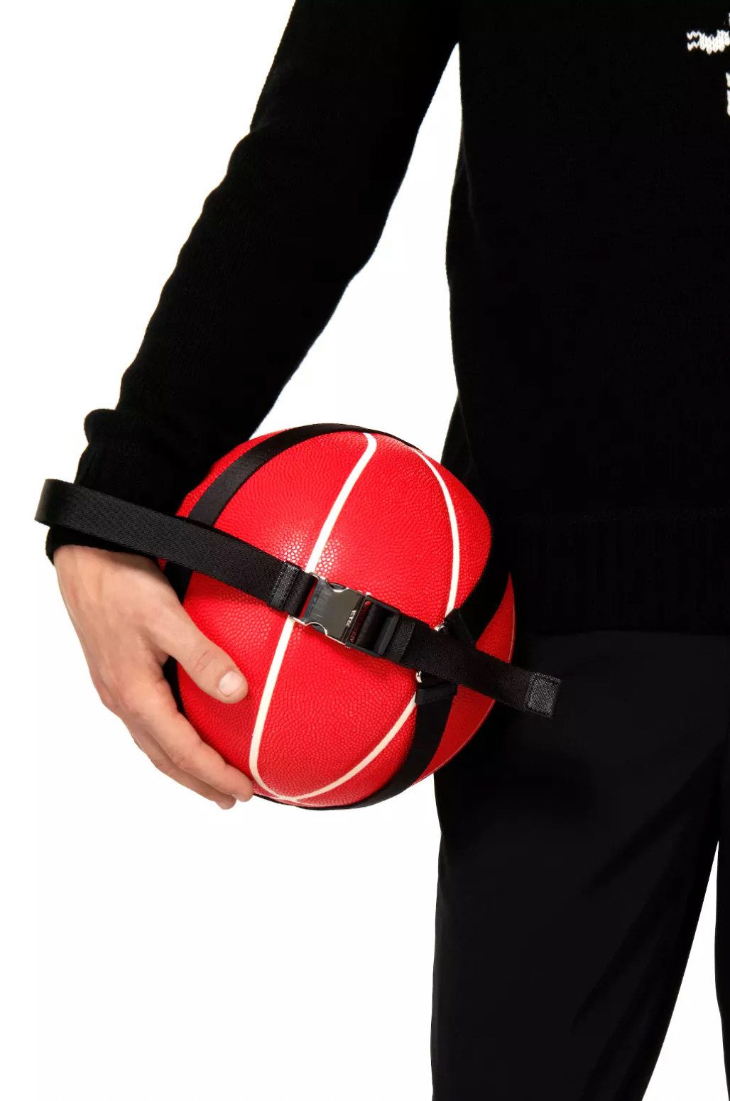 PRADA Basketball mit Trageriemen Collector's item Statement Sammelstück, Abnehmbare Nylon-Trageriemen mit Saffiano-Lederbesatz
